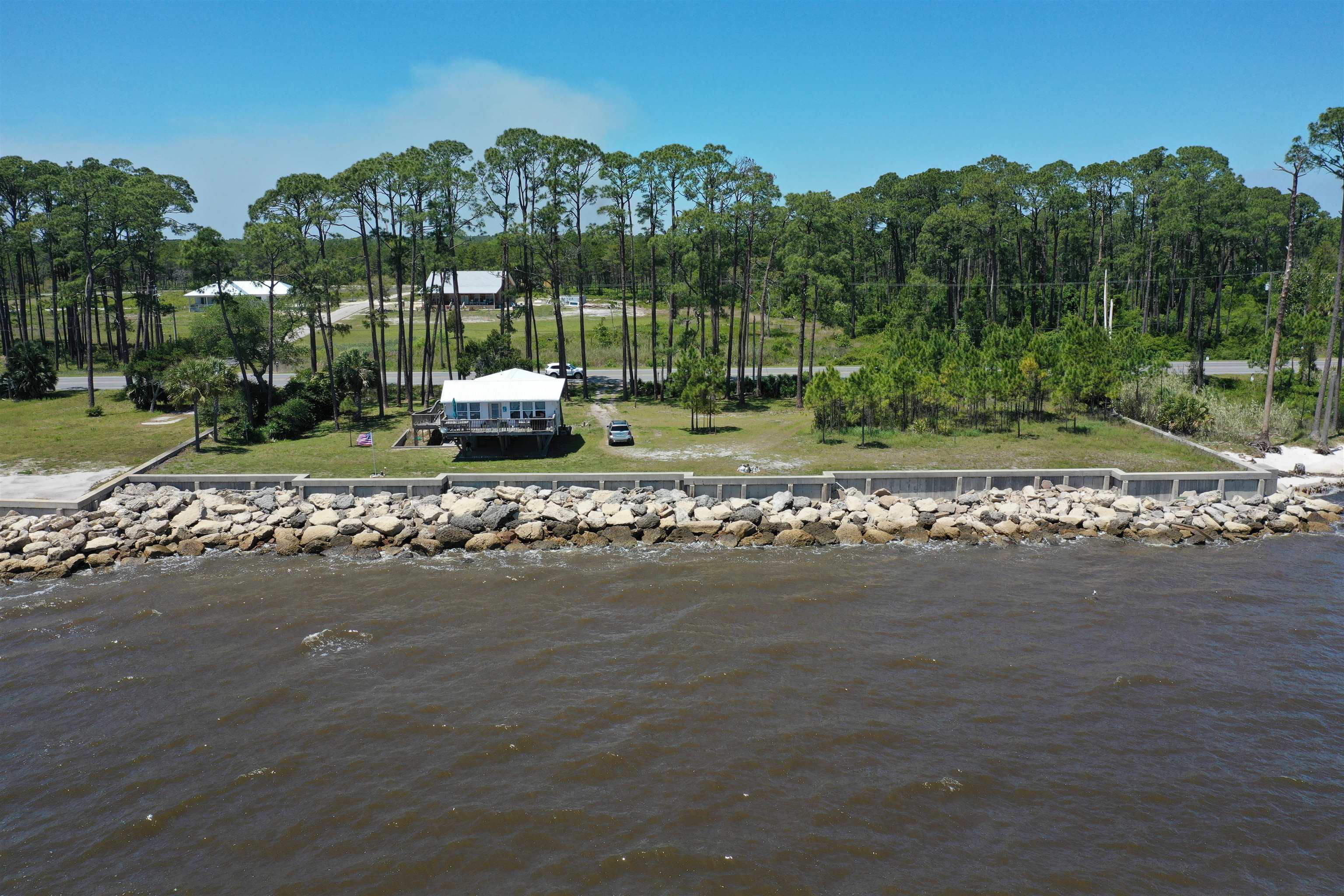 2136 Highway 98 West, CARRABELLE, Florida image 3