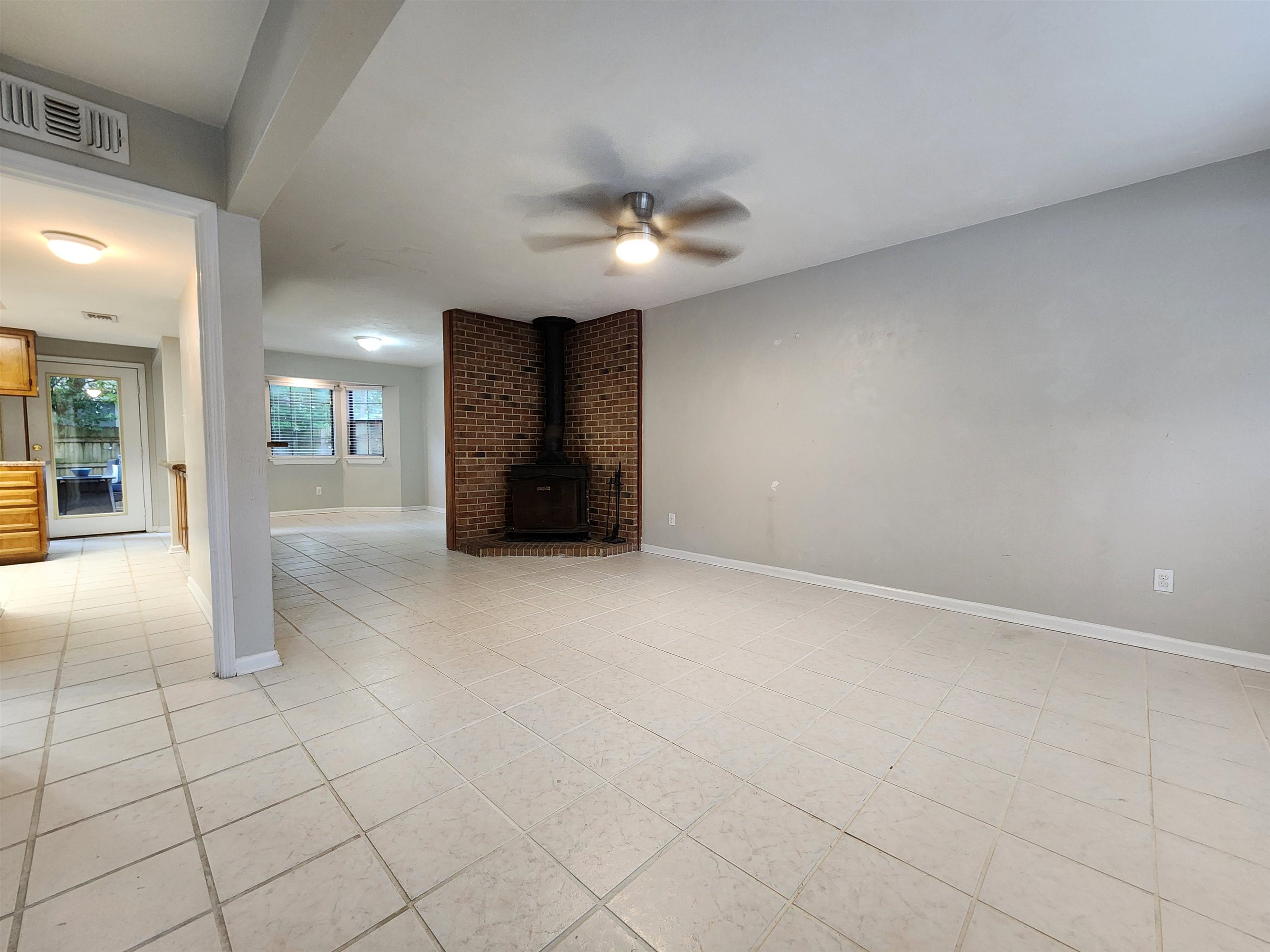 209 W 4th Avenue, Tallahassee, Florida image 3