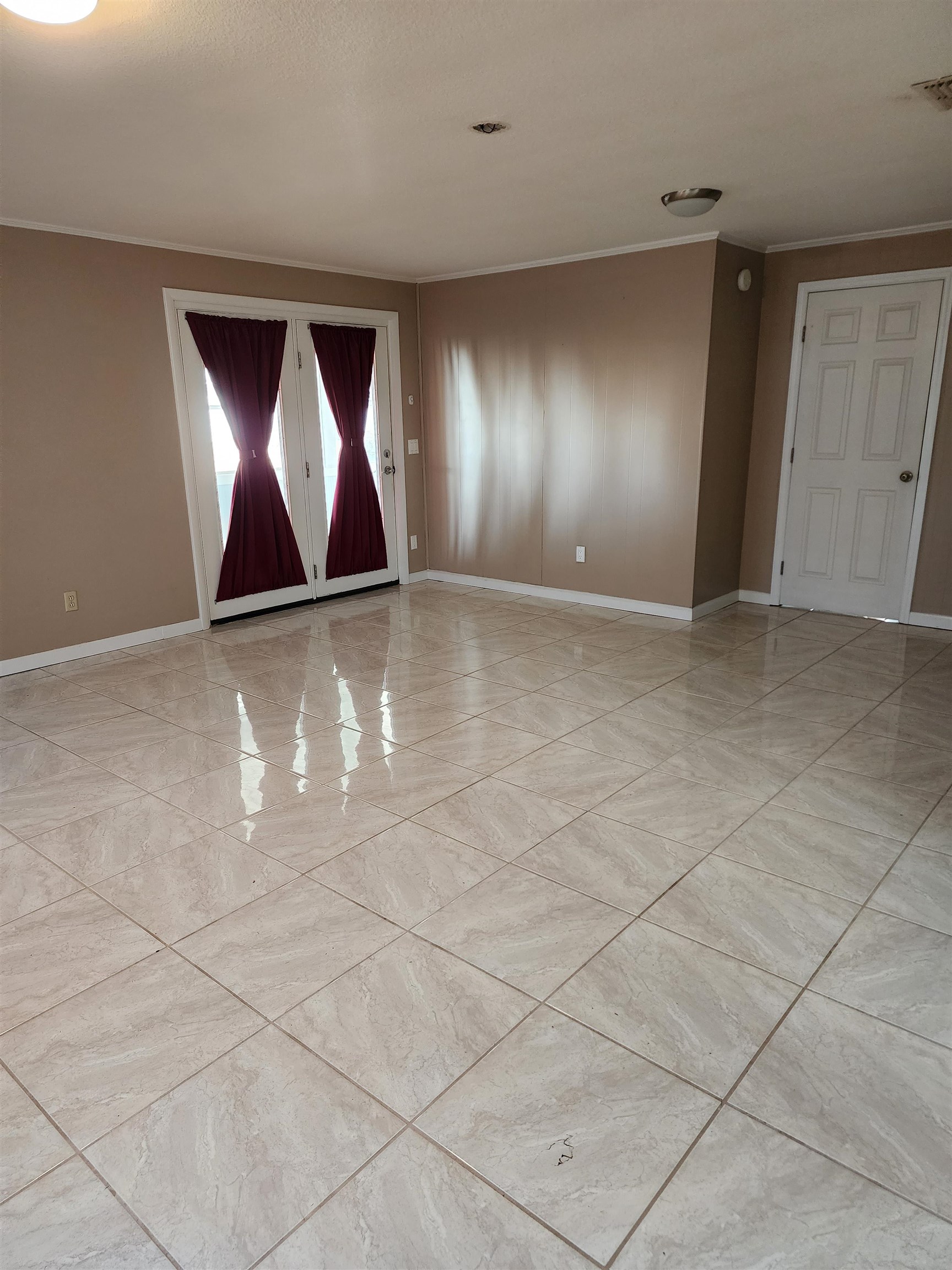 12770 NW Myers Ann Street, Bristol, Florida image 7