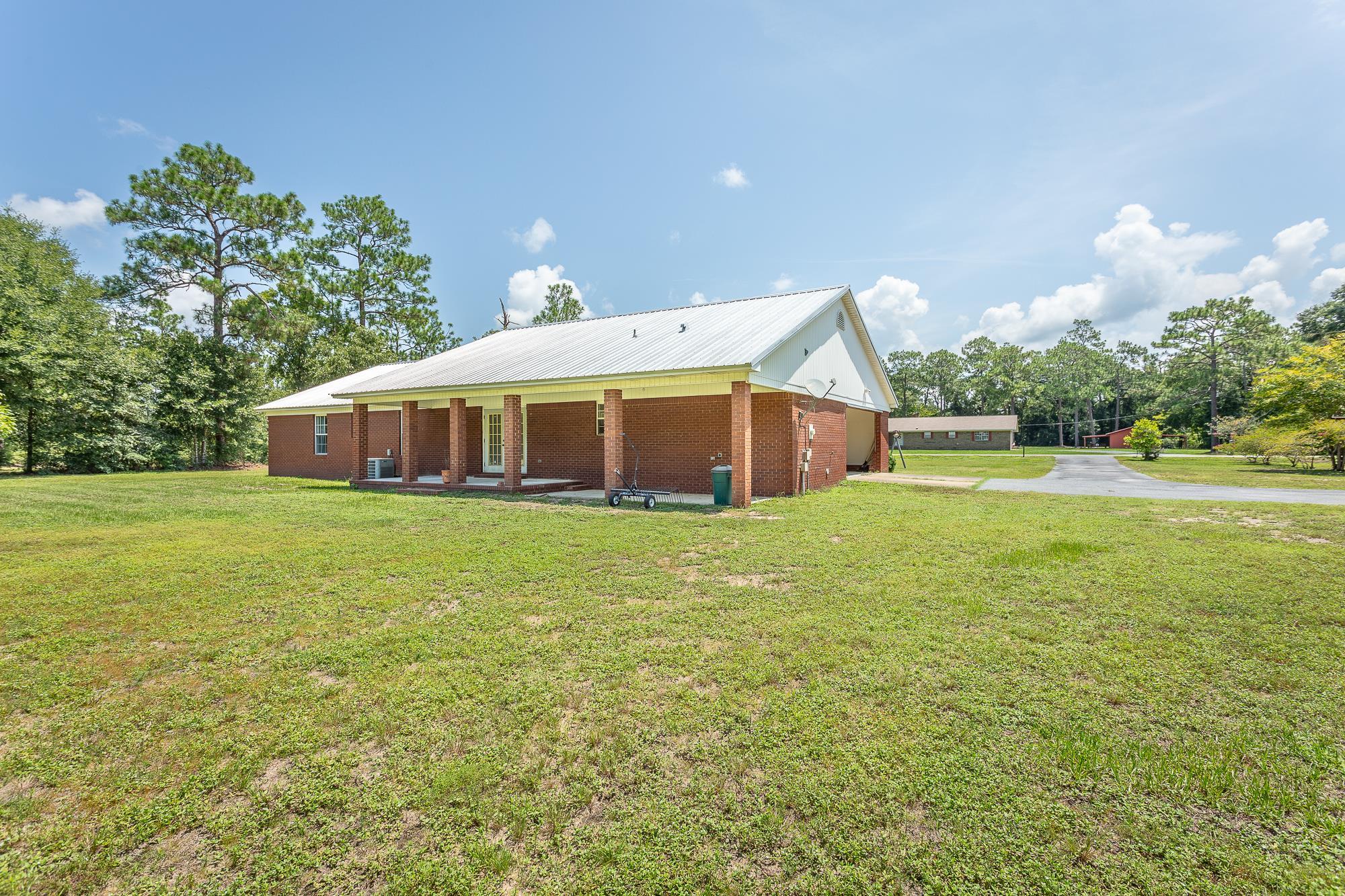 252 Rice Road, CHATTAHOOCHEE, Florida image 3