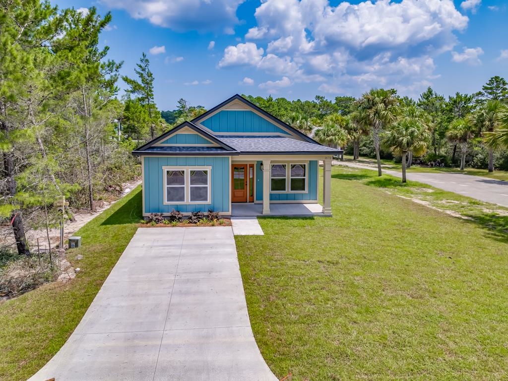 1673 Landing Street, Carrabelle, Florida image 2