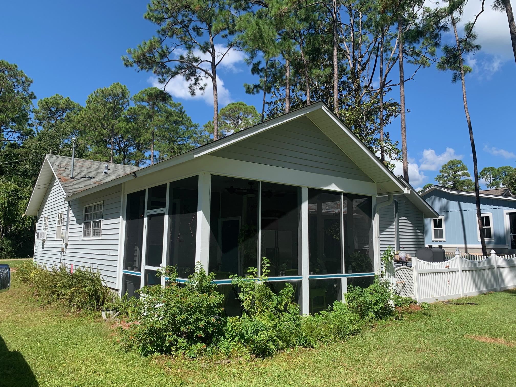 107 Infield Drive, Carrabelle, Florida image 5