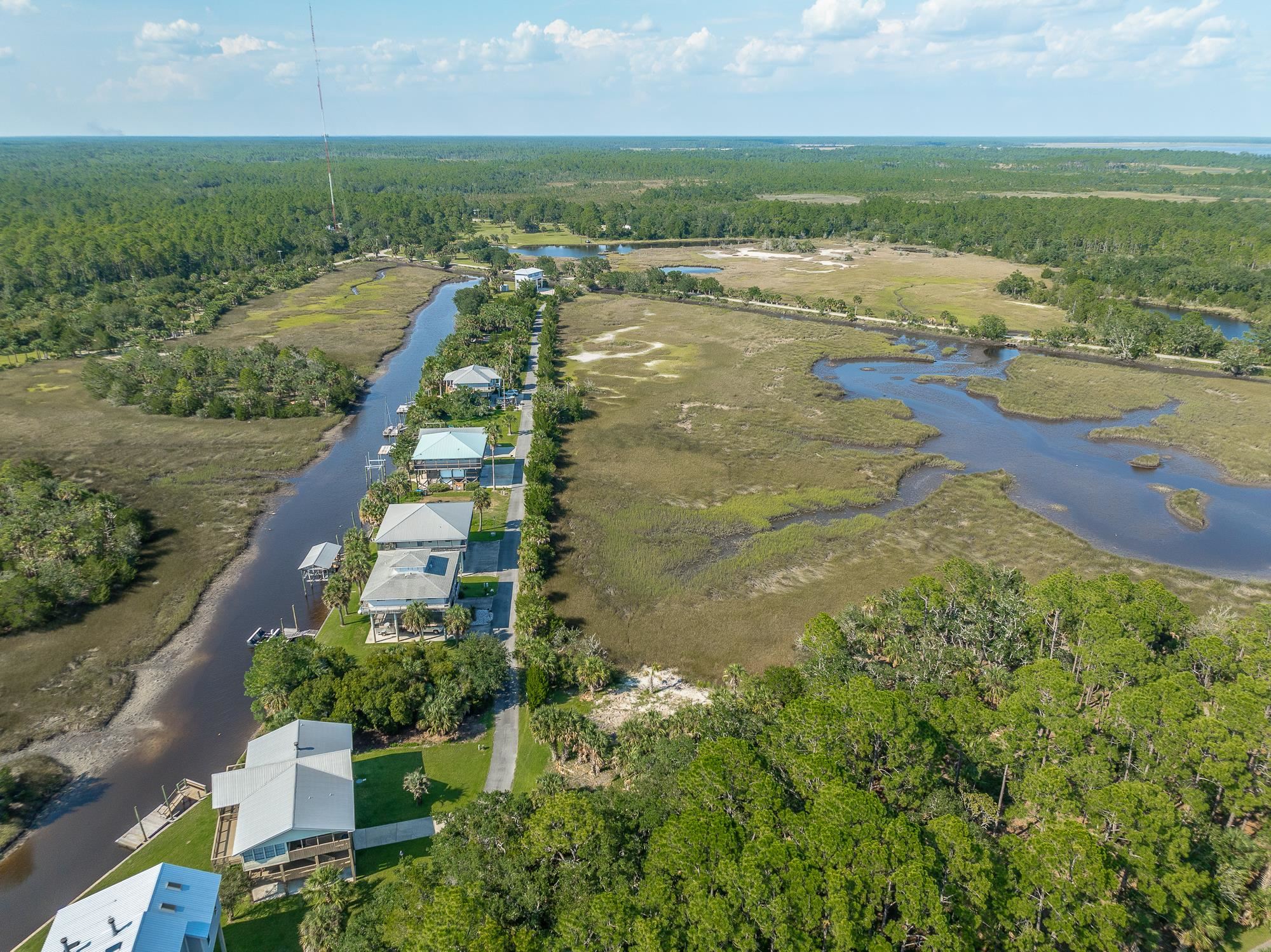 85 Southside Drive, Crawfordville, Florida image 10