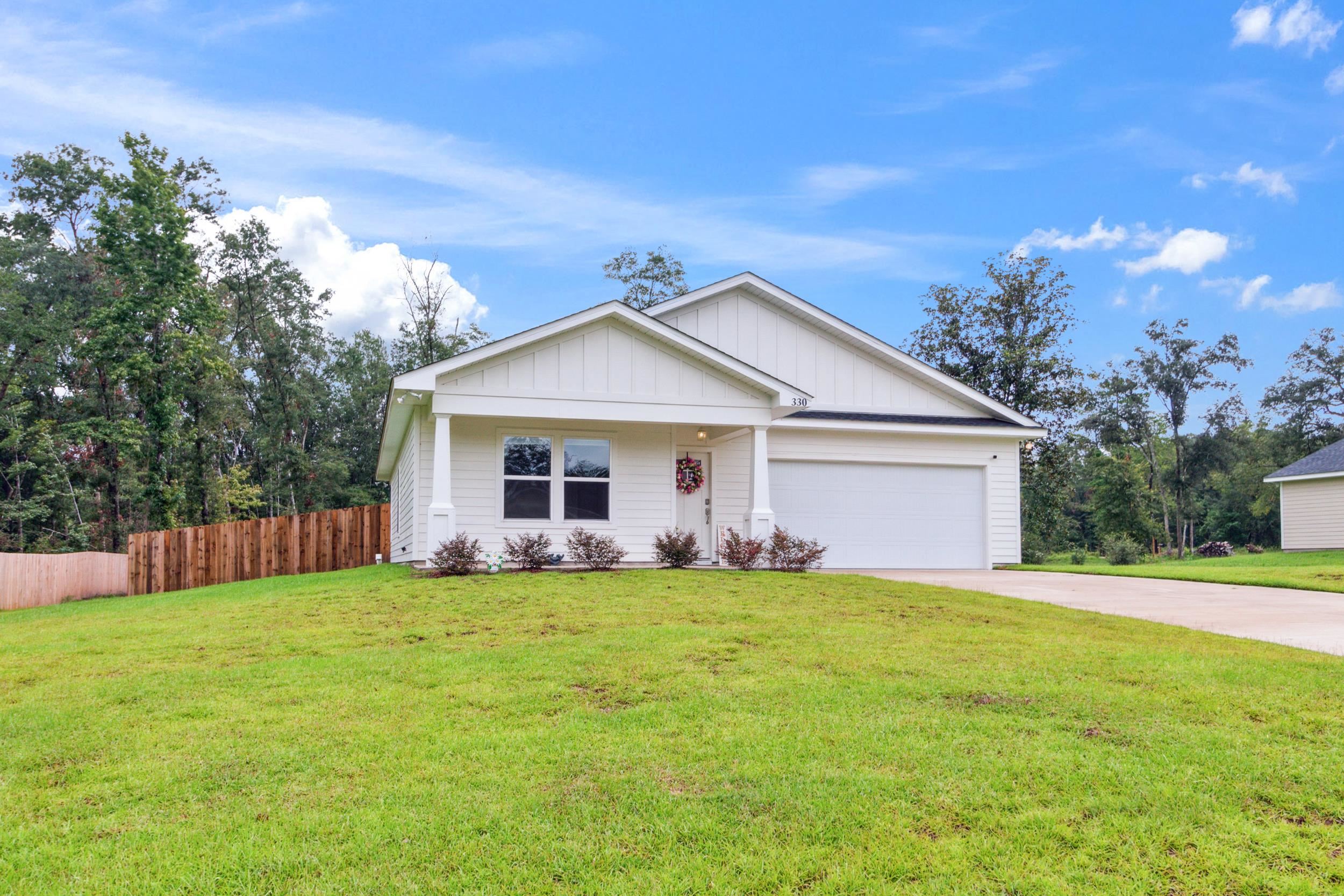 330 Pine Cone Drive, Monticello, Florida image 3