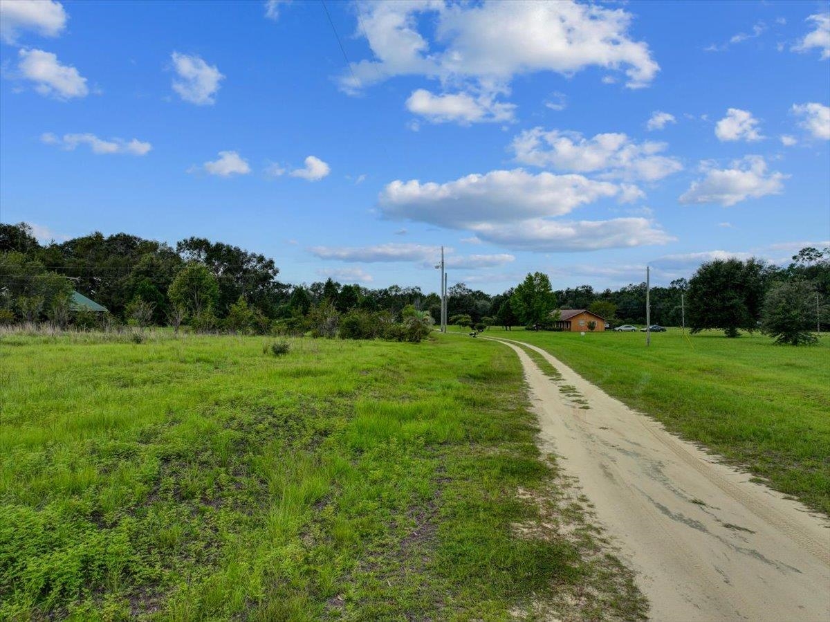 NW Live Oak Circle, Jennings, Florida image 4