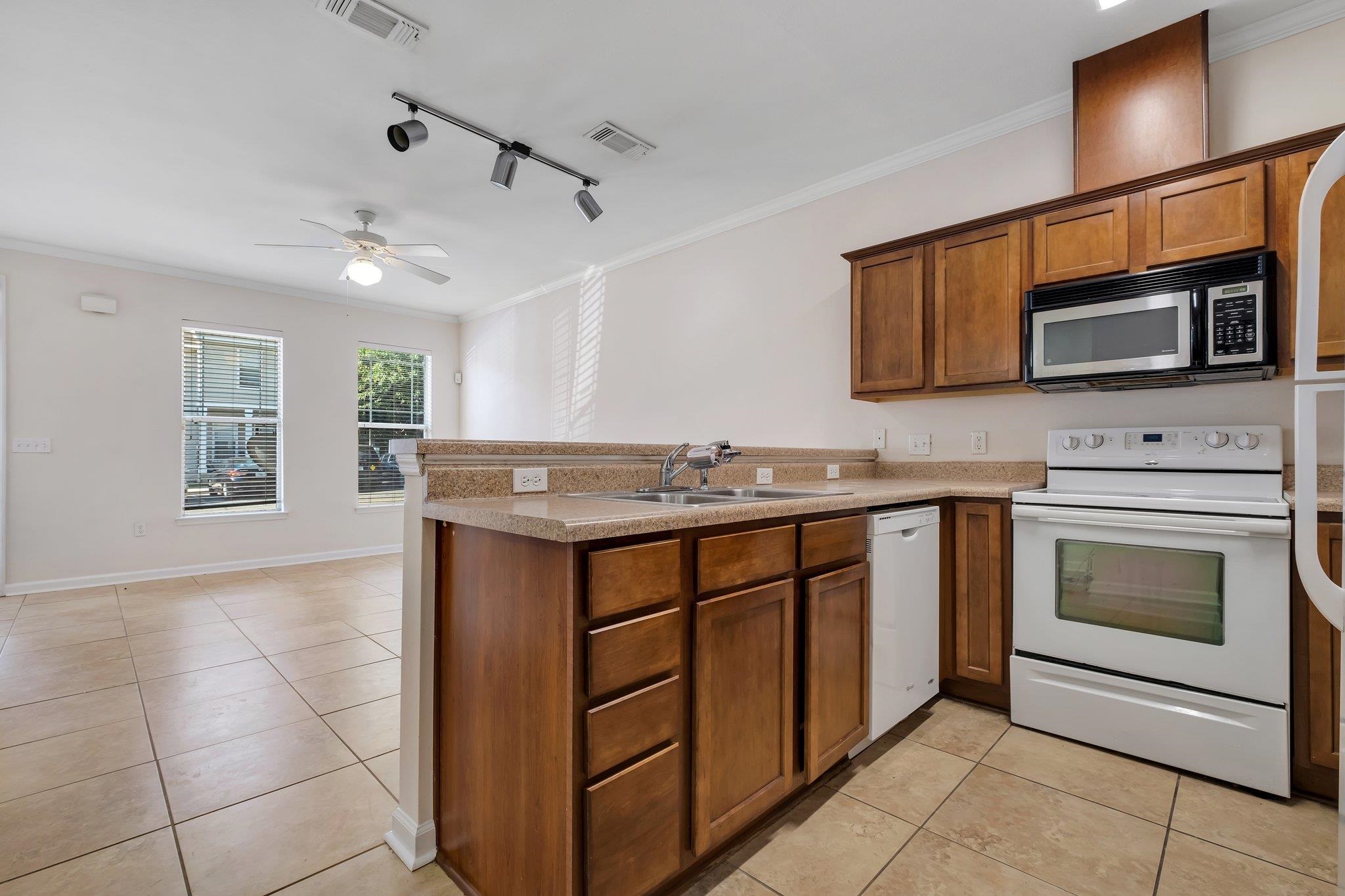 2400 Fred Smith Road #202, Tallahassee, Florida image 3