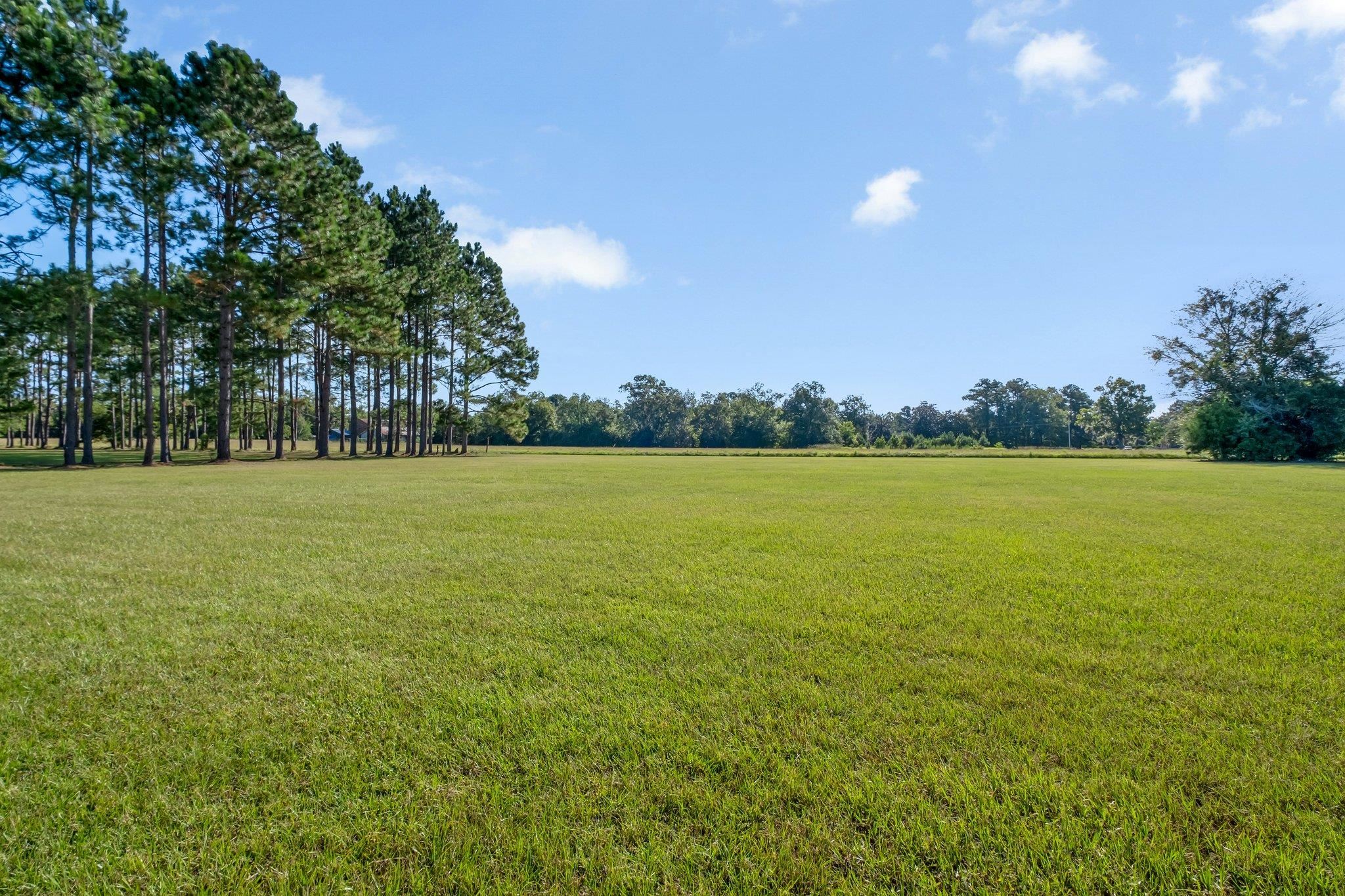 200 Quail Roost Drive, QUINCY, Florida image 37