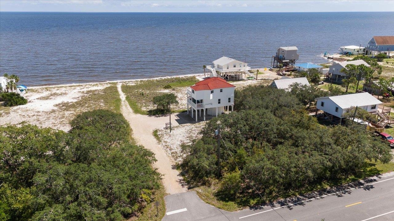 6 Kingfish Street, ALLIGATOR POINT, Florida image 1