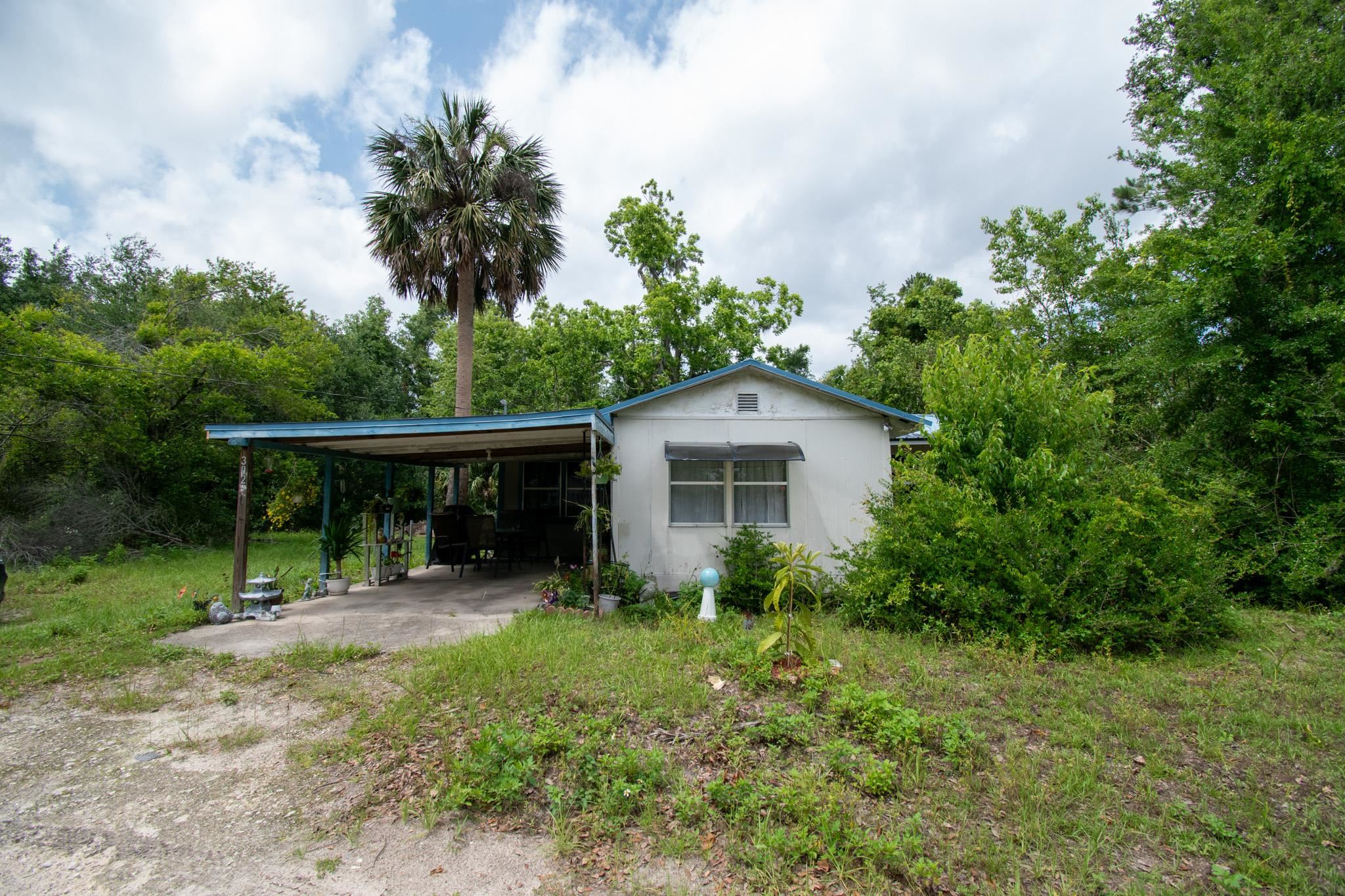 302 W Spring Place, PERRY, Florida image 4