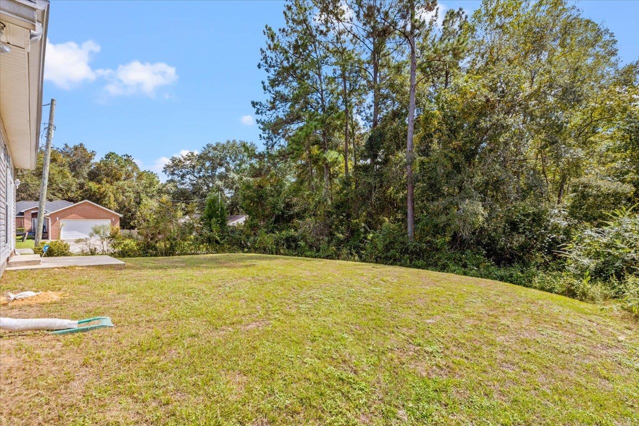 151 Hilltop Drive, Midway, Florida image 38