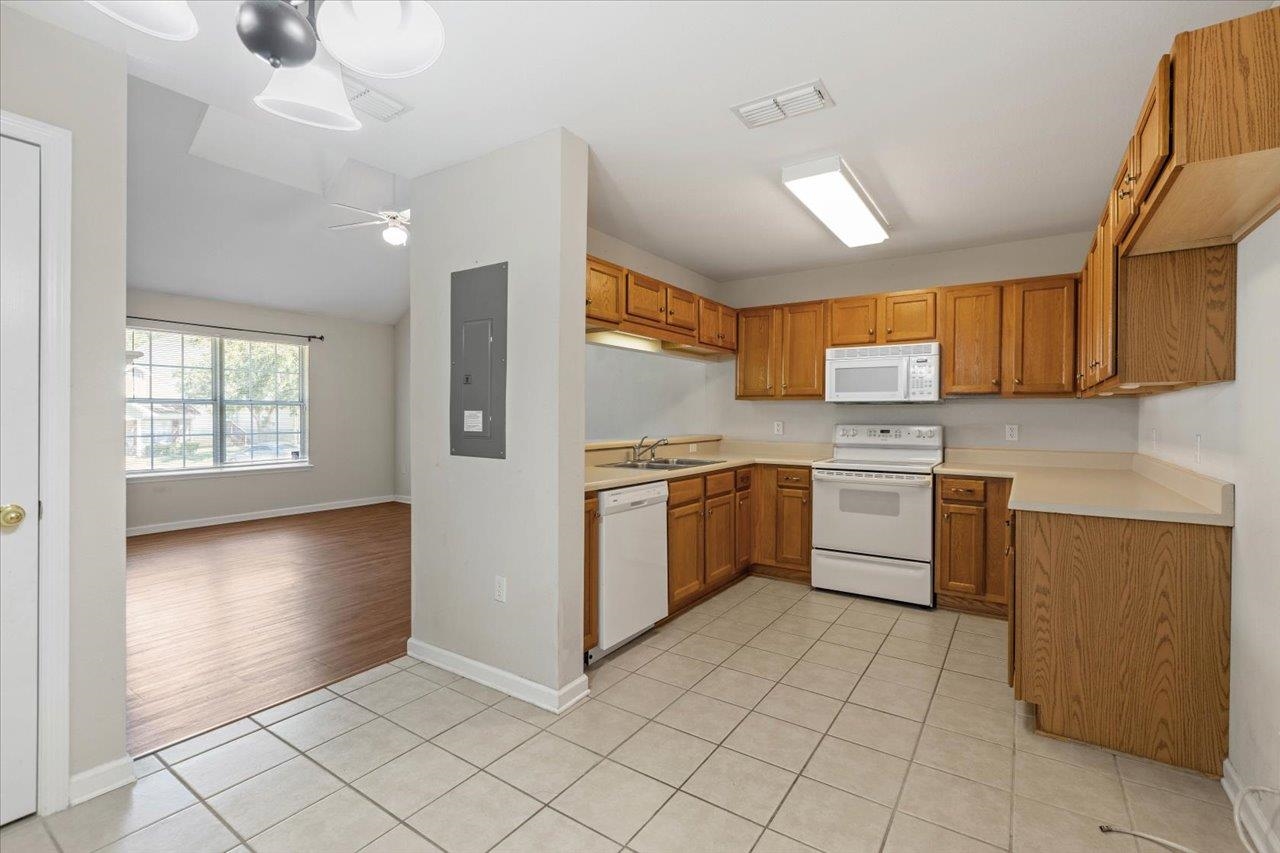 4434 Gearhart Road #2401, Tallahassee, Florida image 15