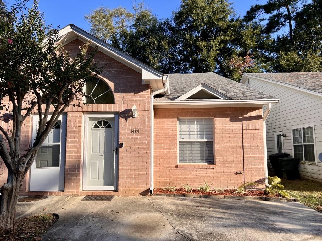 1424 Golden Park Court, Tallahassee, Florida image 2