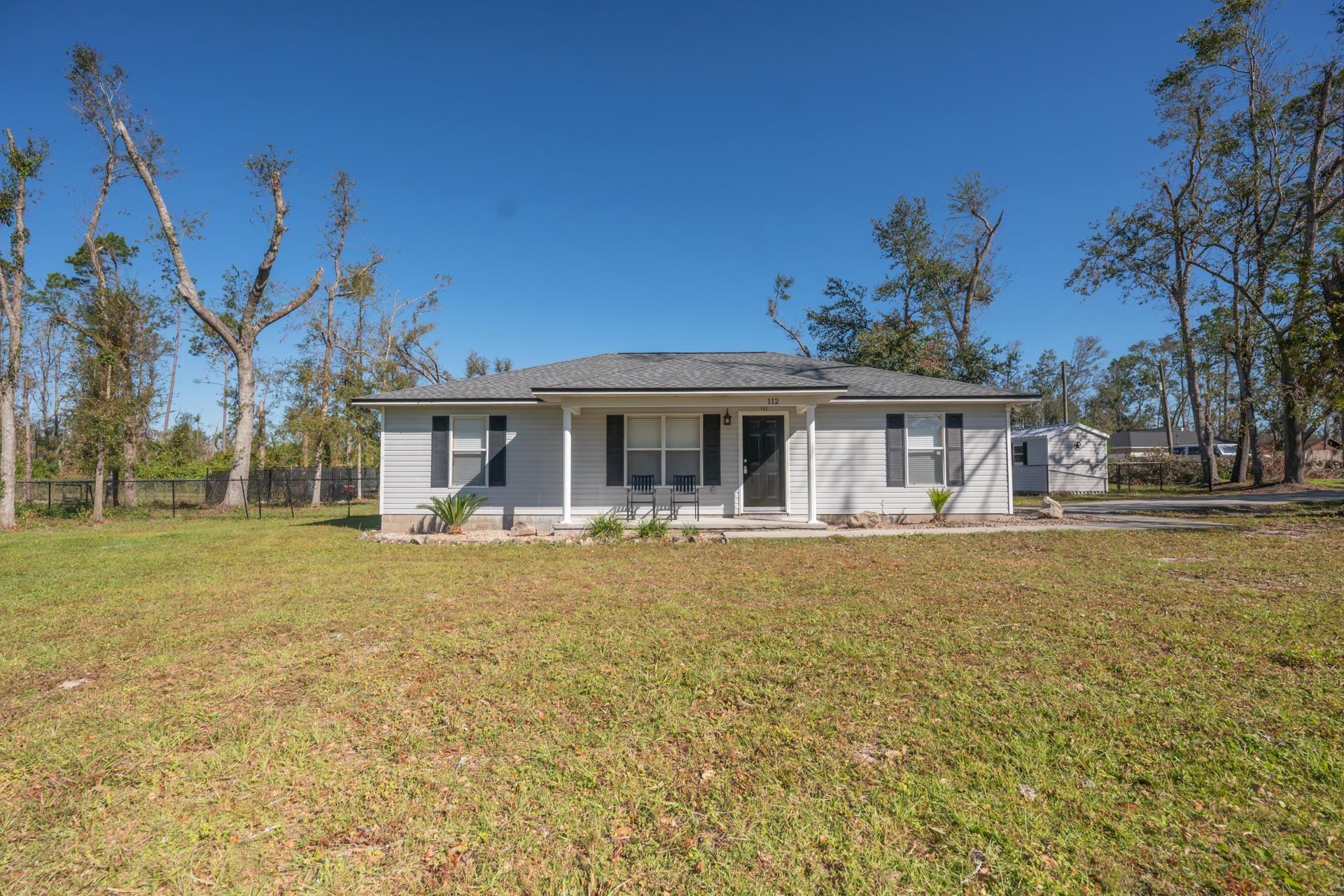 112 Woodgate Drive, Perry, Florida image 2