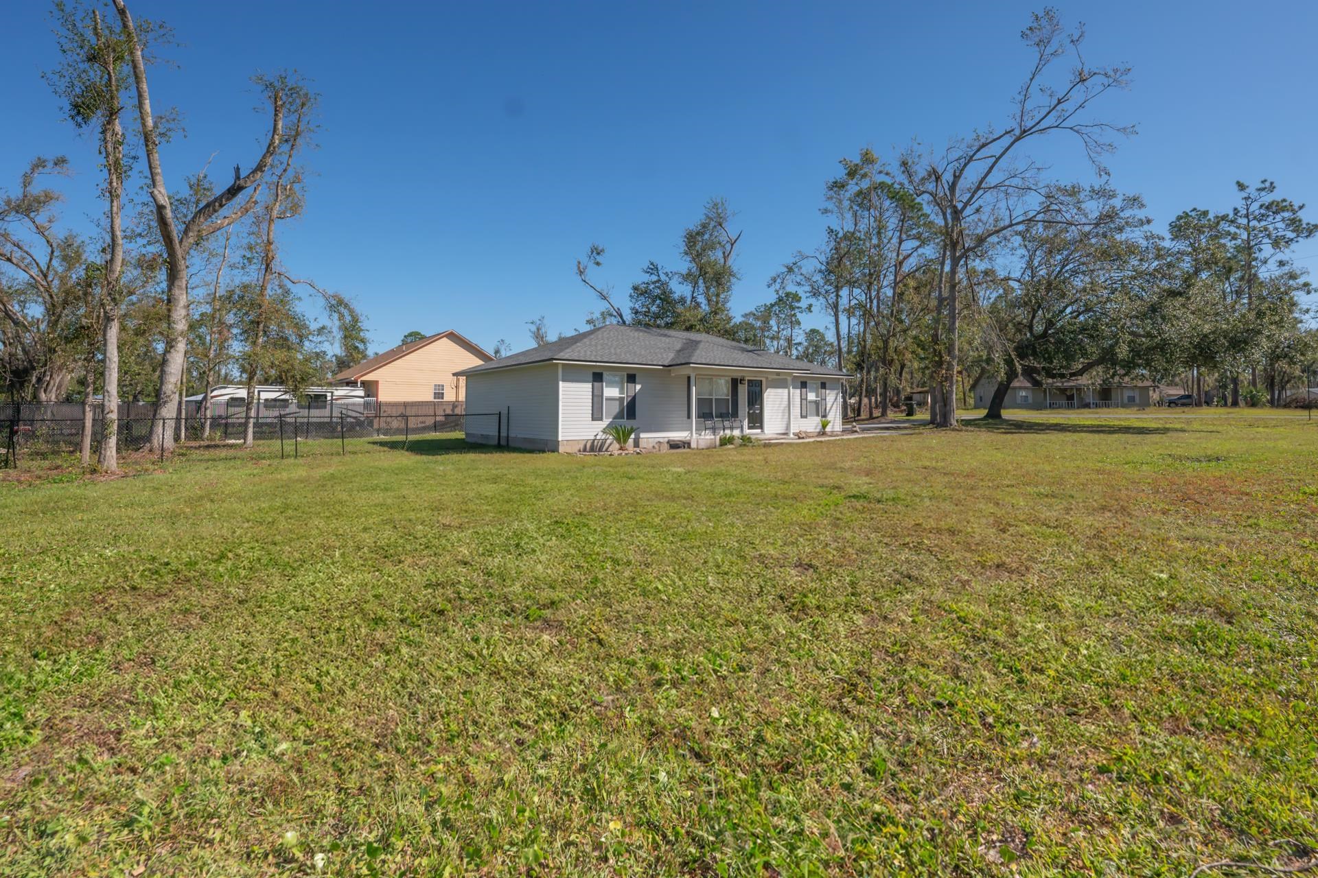 112 Woodgate Drive, Perry, Florida image 5