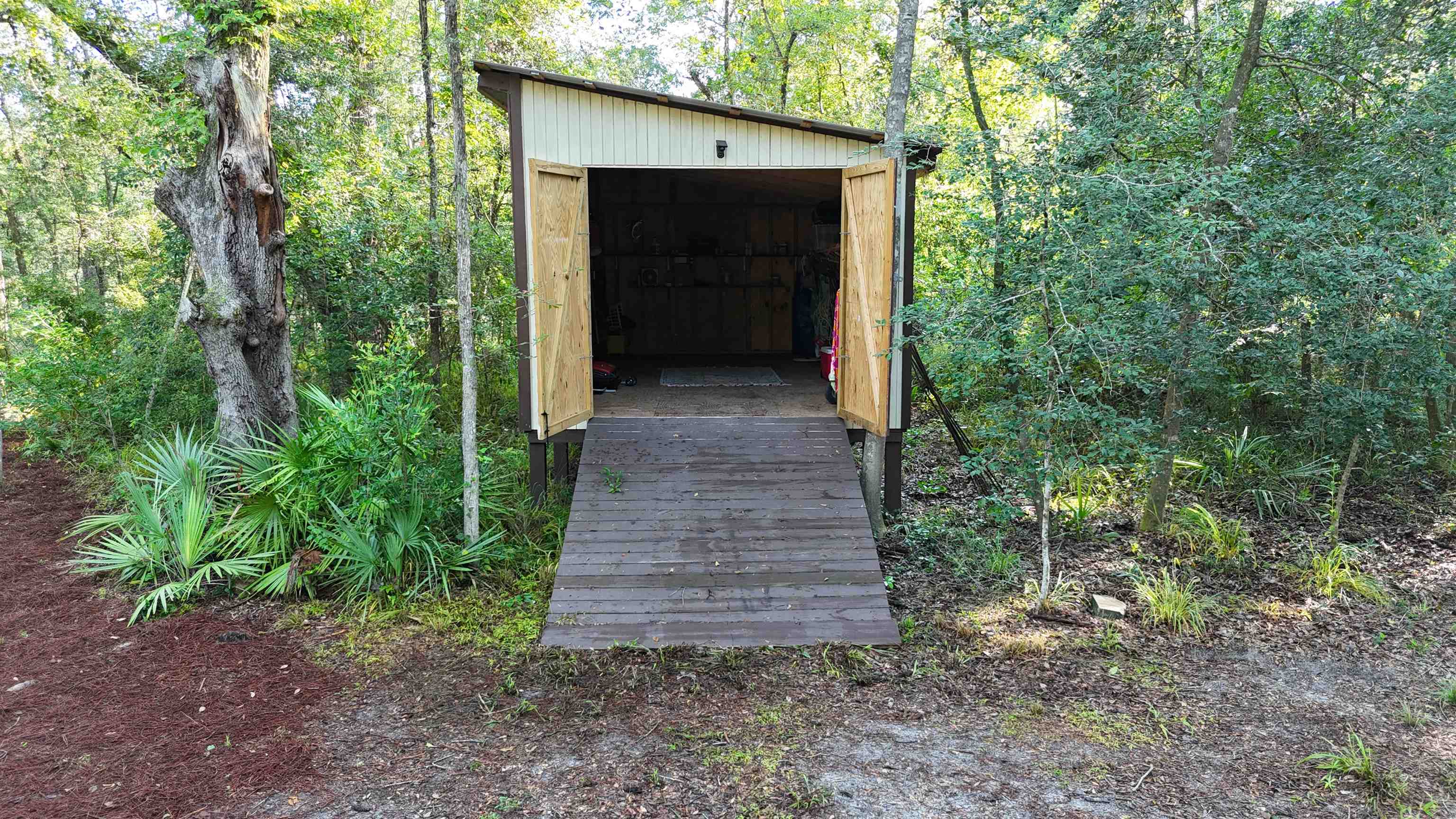 Vacant NE Madison Bluffs Way, Lee, Florida image 29