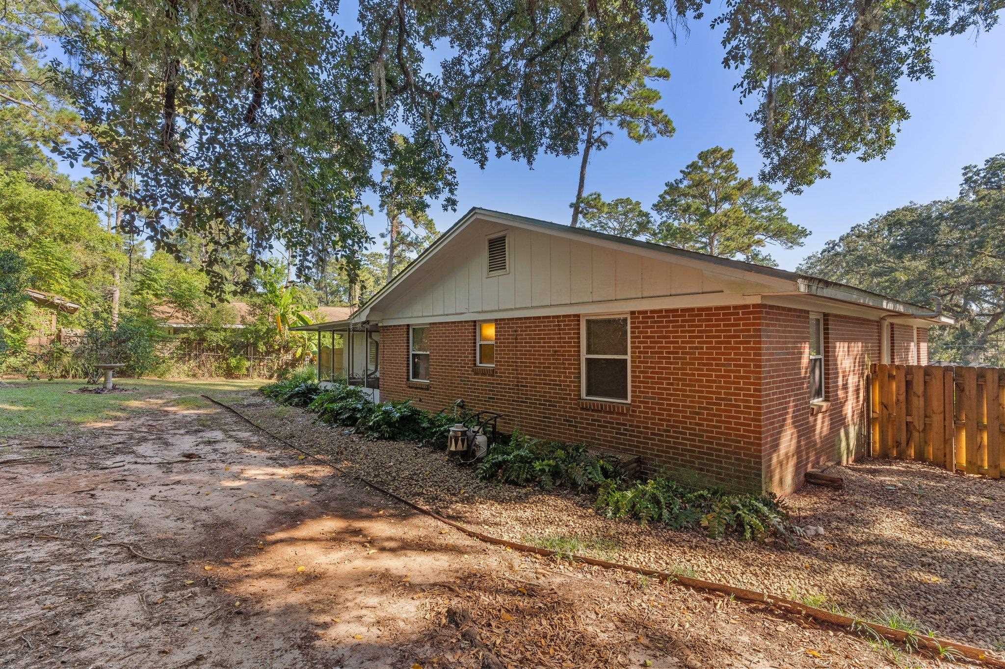 1518 Kuhlacre Drive, Tallahassee, Florida image 30