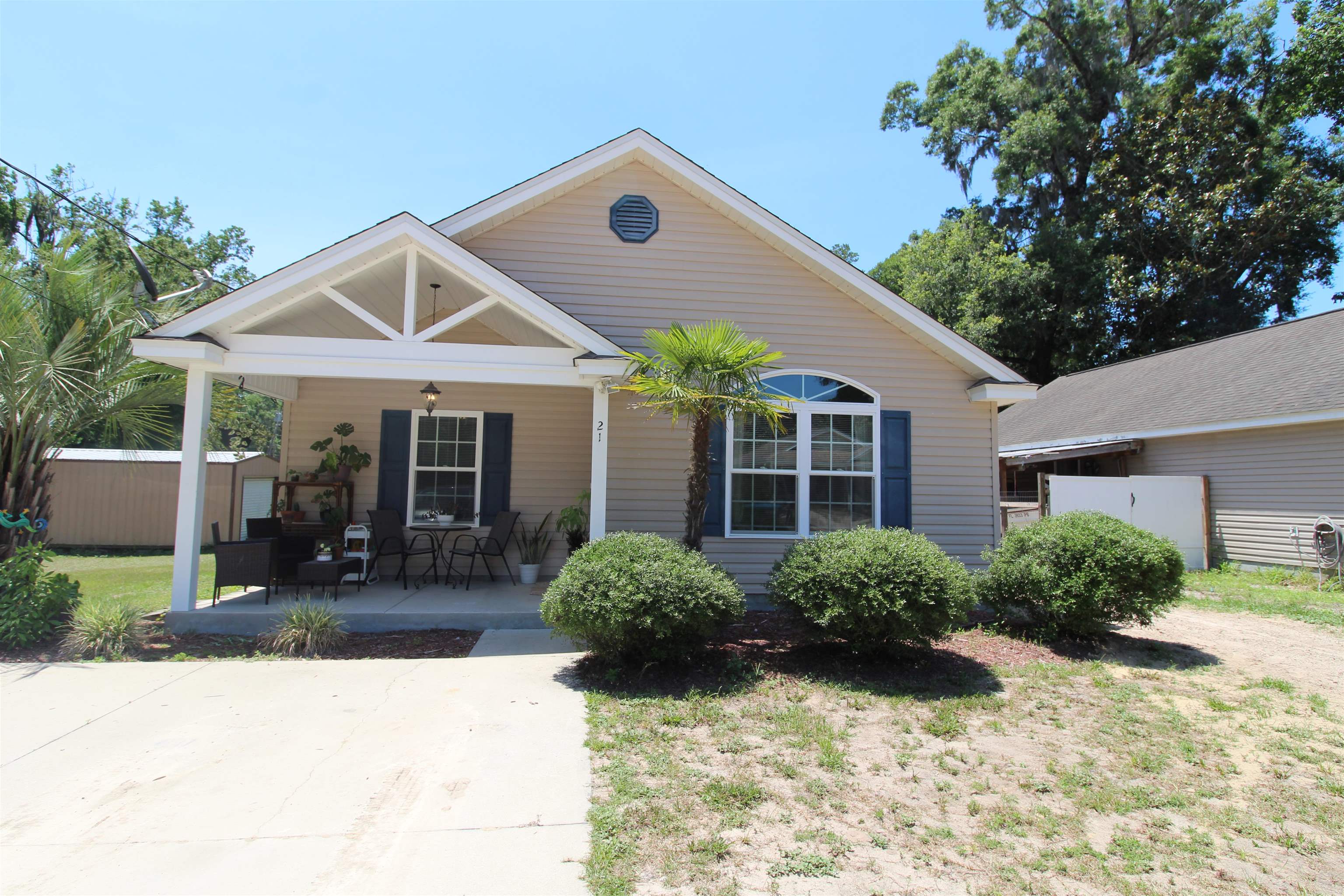 21 Shawnee Trail, Crawfordville, Florida image 1