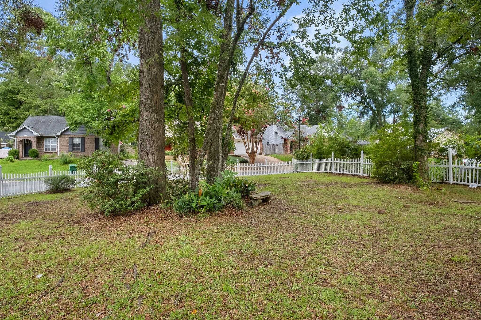 1552 Cinnamon Bear Circle, Tallahassee, Florida image 39