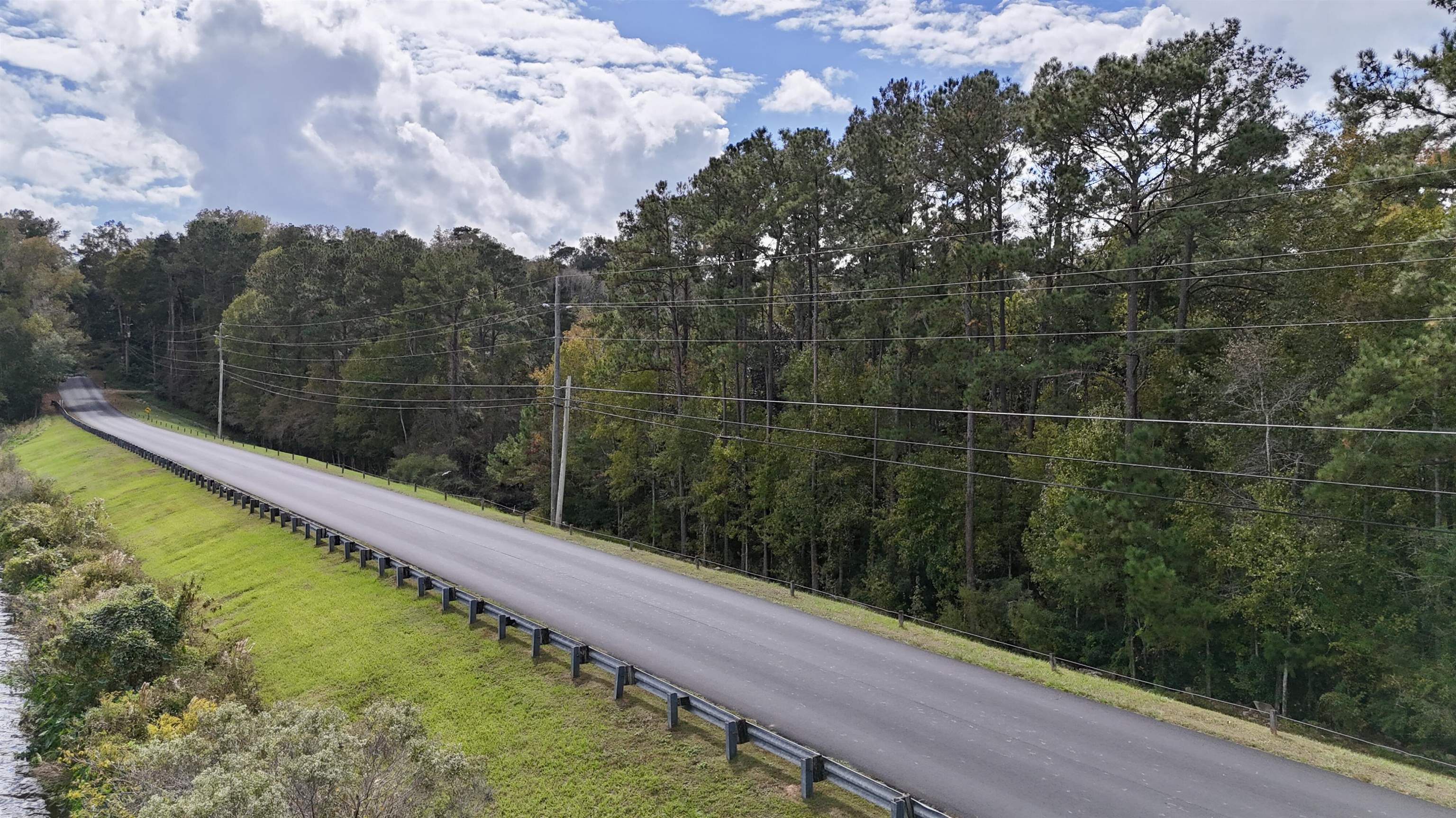 Honeysuckle Drive, Havana, Florida image 25