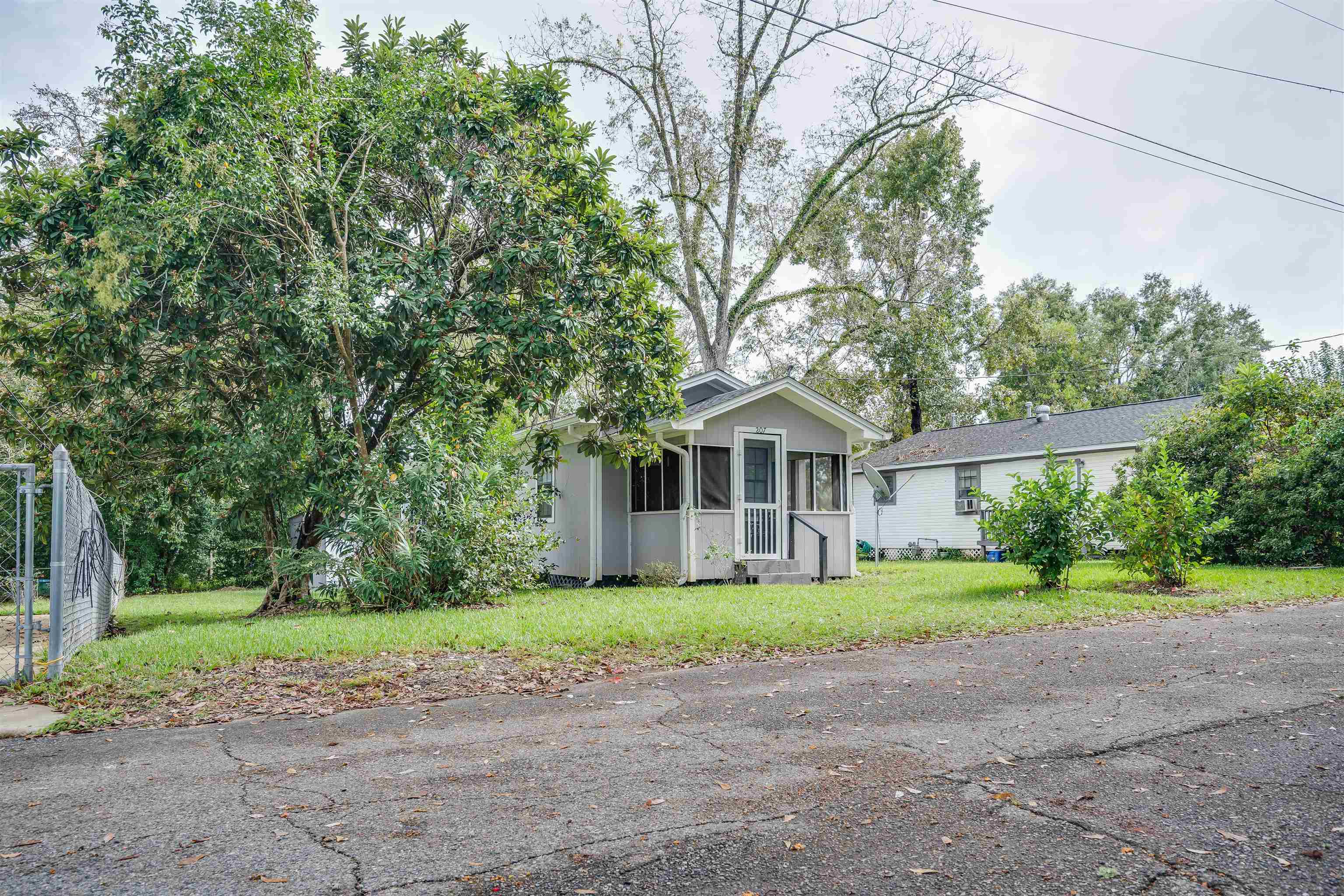 207 Gay Street, Havana, Florida image 3