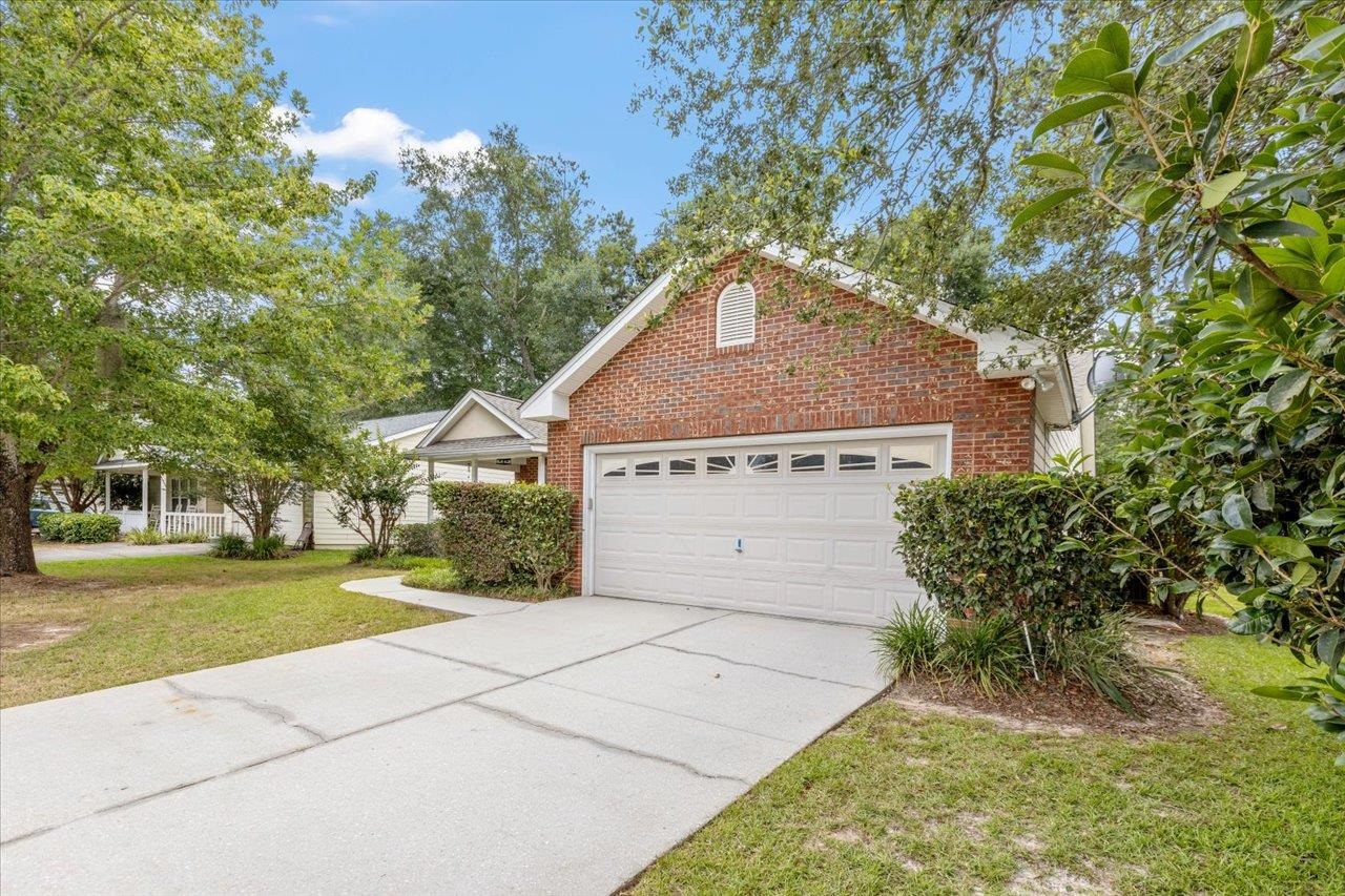 1335 Hidden Timbers Place, Tallahassee, Florida image 3