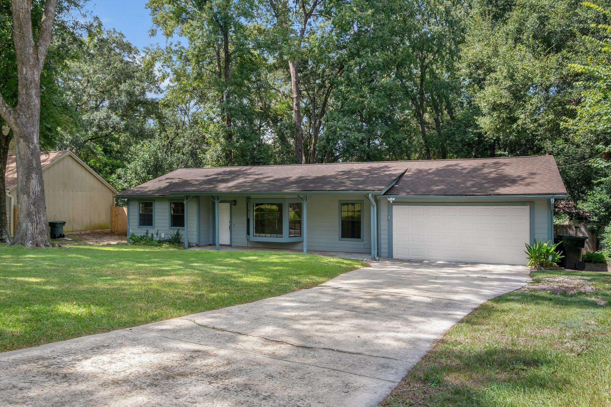 2044 Owenby Drive, Tallahassee, Florida image 2