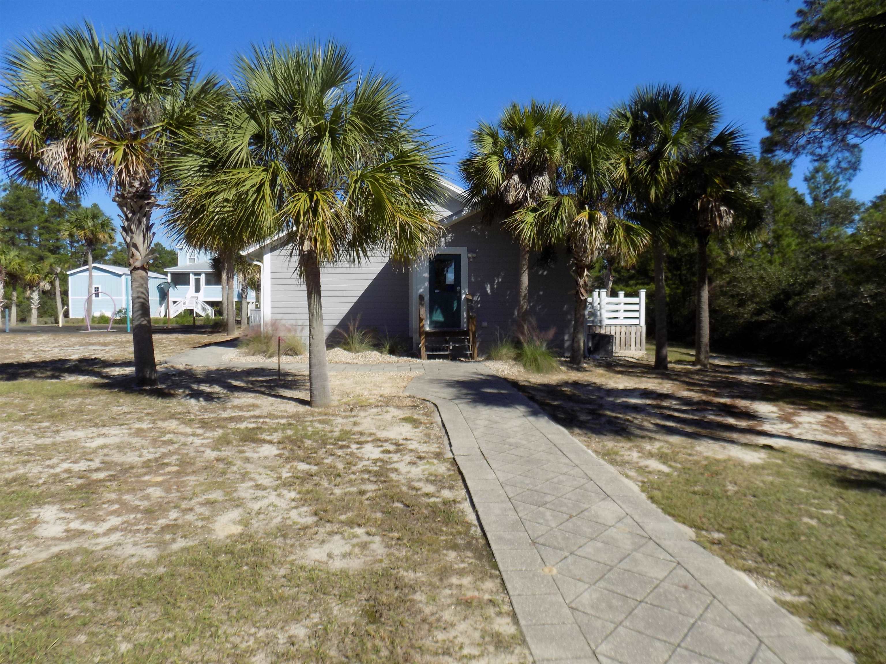 1698 Landing Street, Carrabelle, Florida image 2