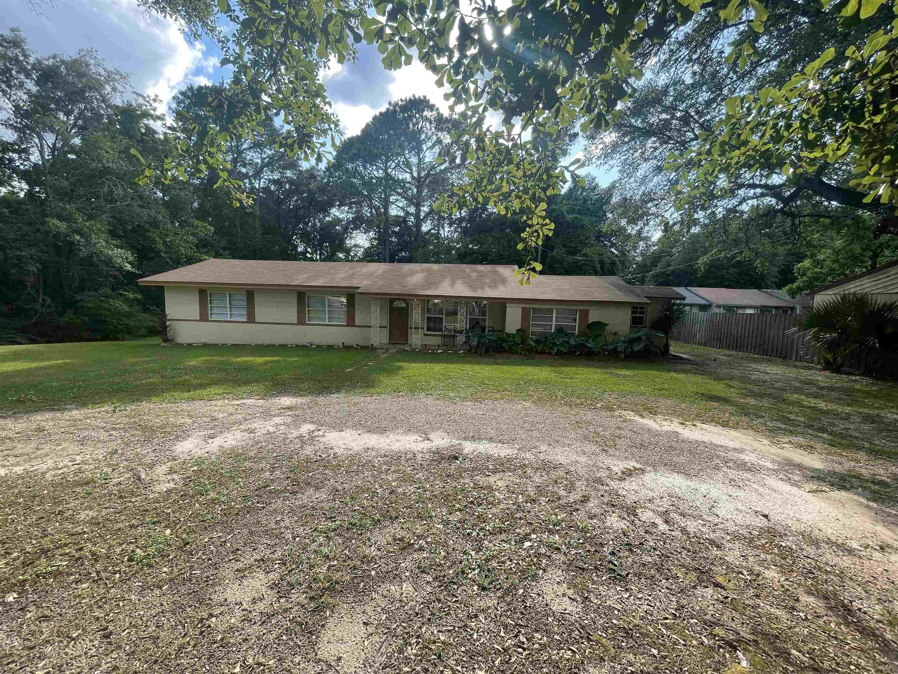 202 White Drive, Tallahassee, Florida image 3