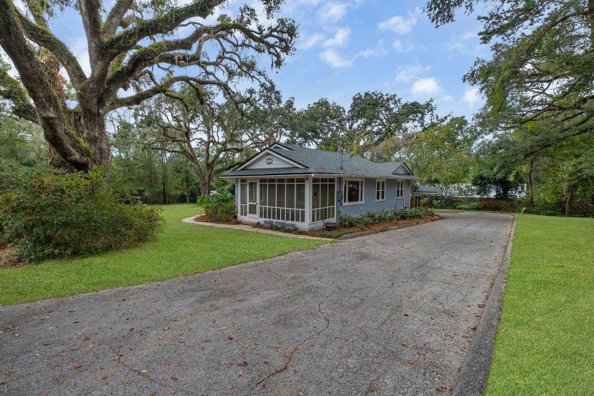 1540 Live Oak  Dr., Tallahassee, Florida image 2