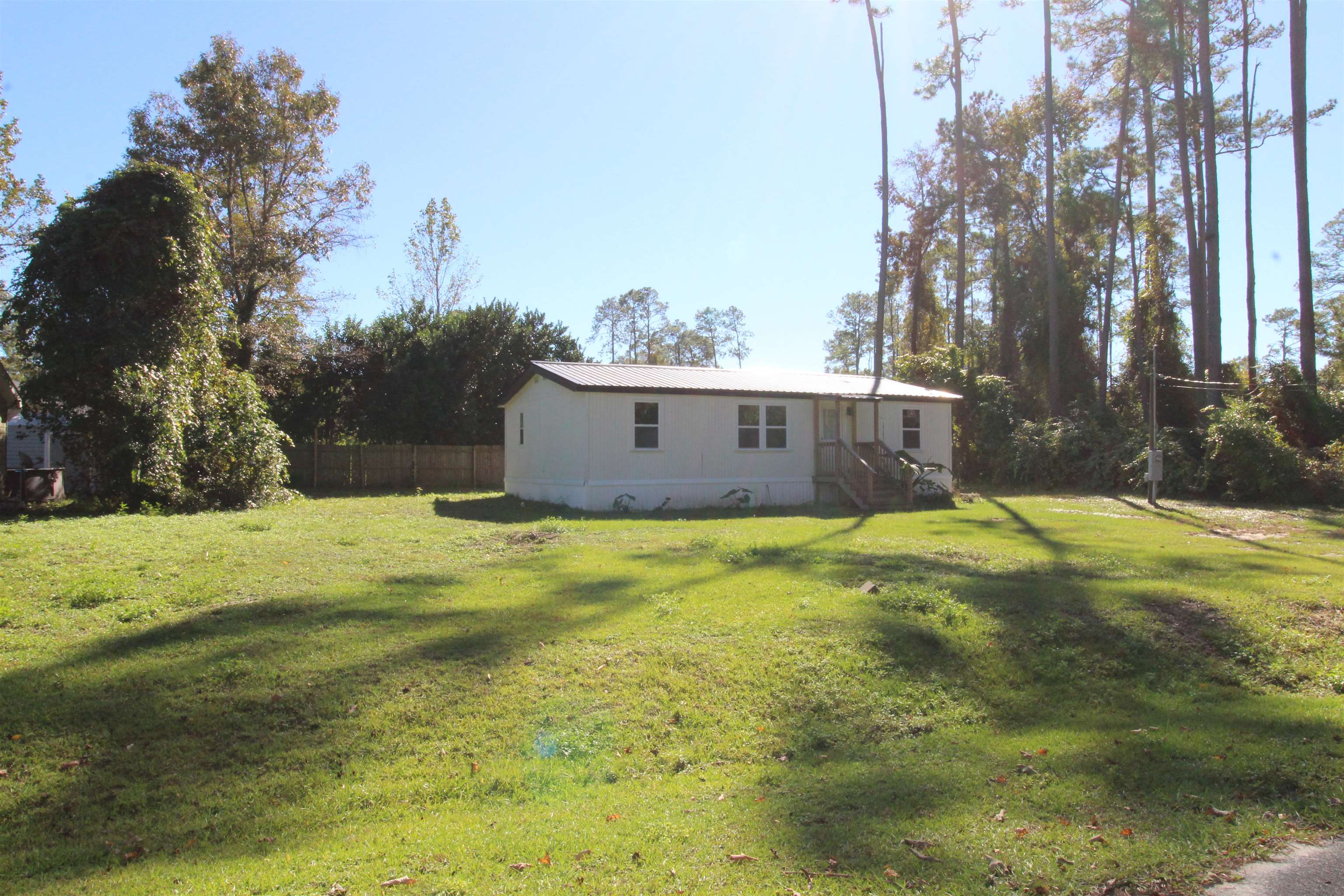 11 Hopi Street, Crawfordville, Florida image 1