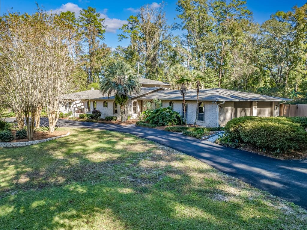 1826 Lakeshore Lane, Tallahassee, Florida image 3