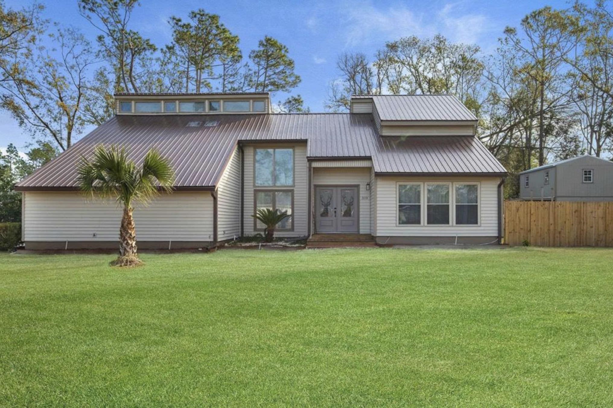 310 Glenridge Road, Perry, Florida image 1