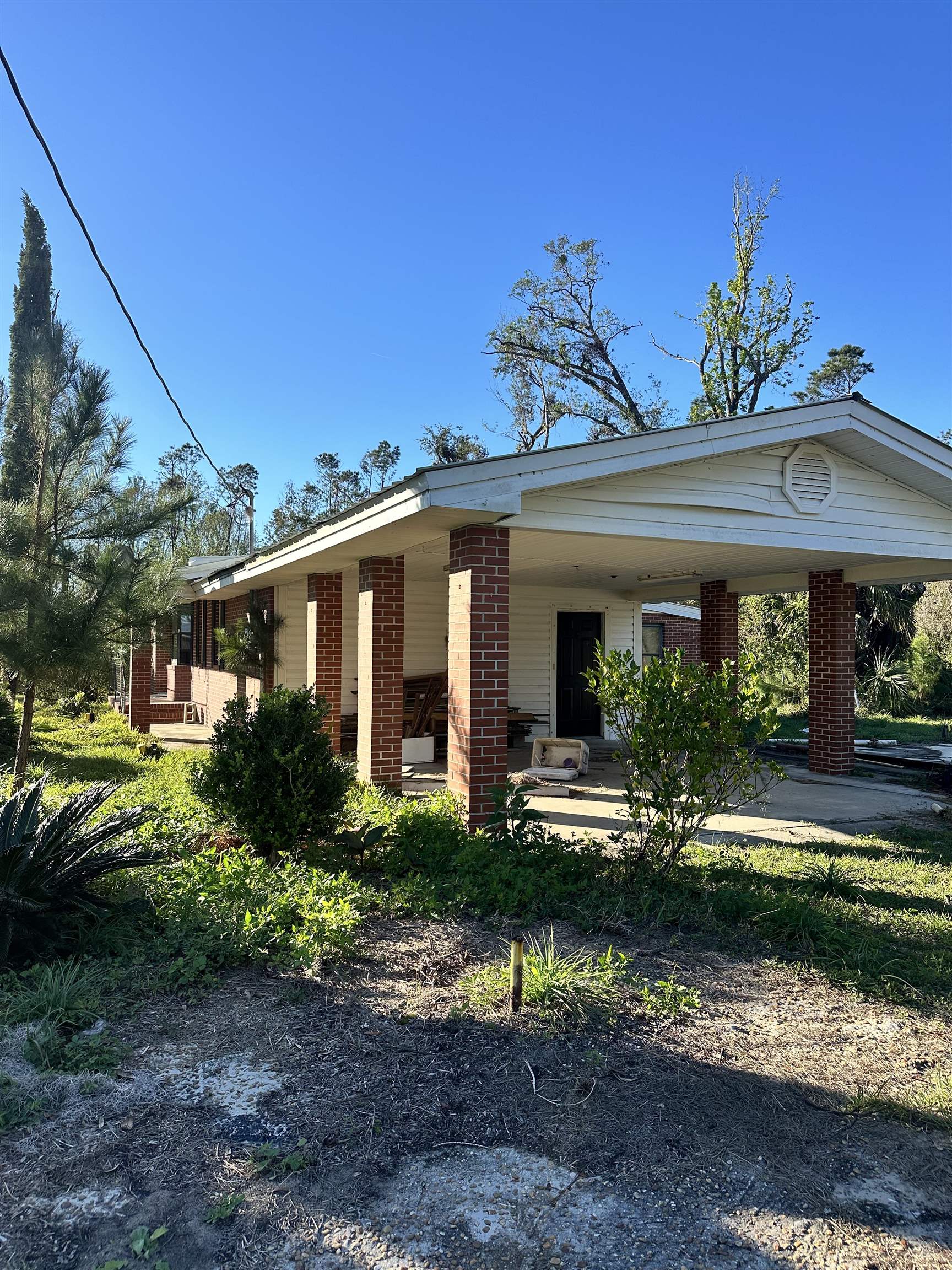 9601 Athena Road, Perry, Florida image 2