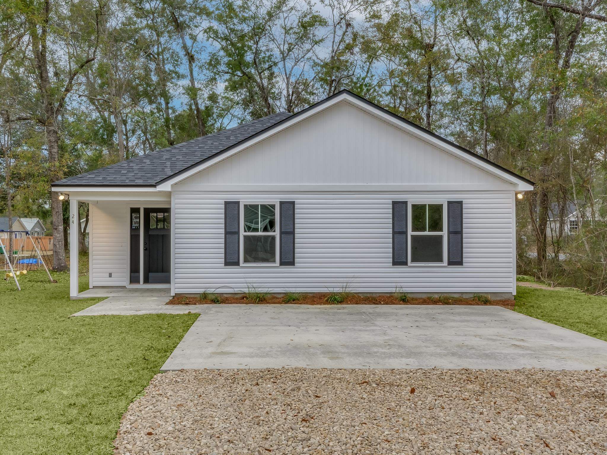 18 Ted Lott Lane, Crawfordville, Florida image 3