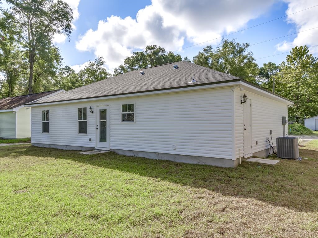 52 Mohawk Trail, Crawfordville, Florida image 7