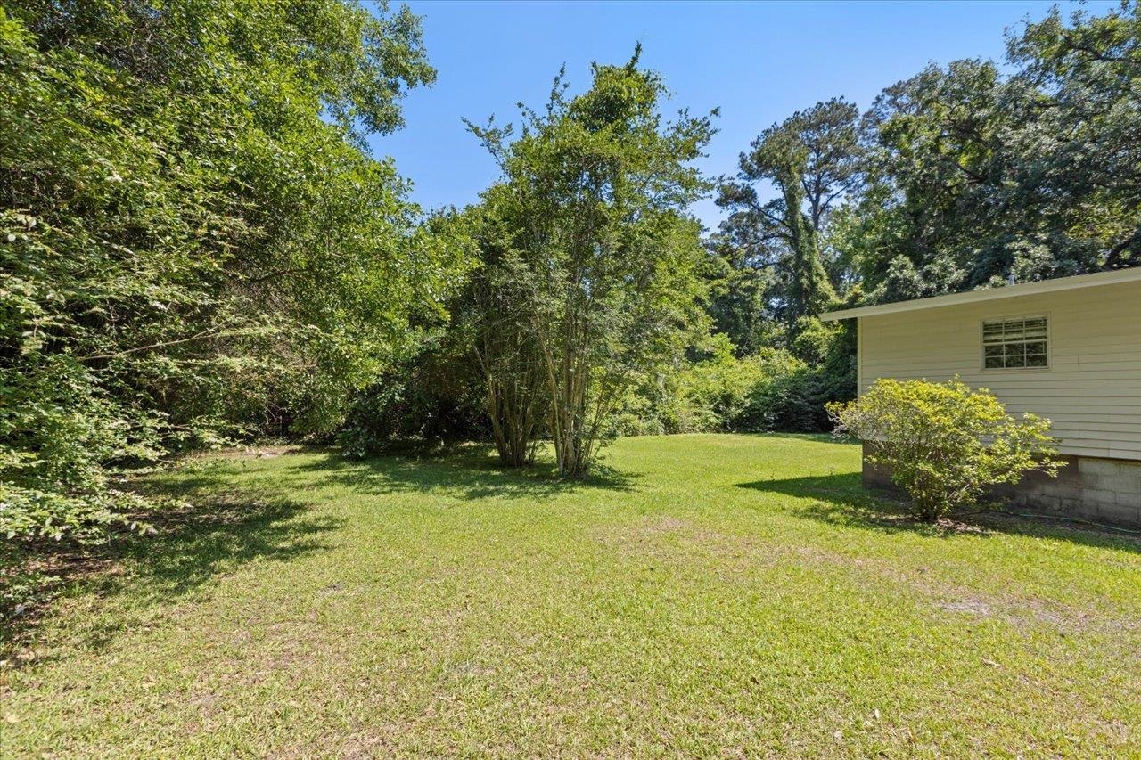 2608 Block Drive, Tallahassee, Florida image 37