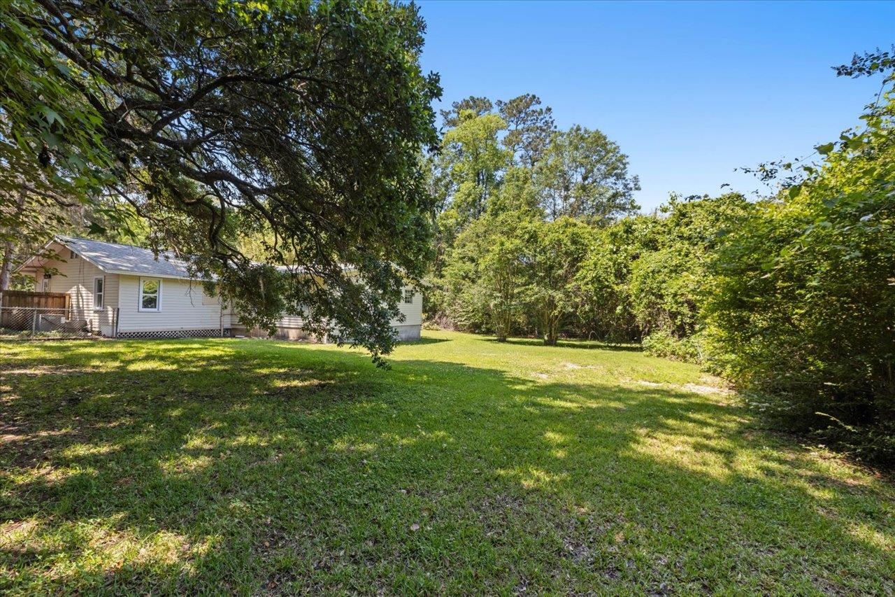 2608 Block Drive, Tallahassee, Florida image 38