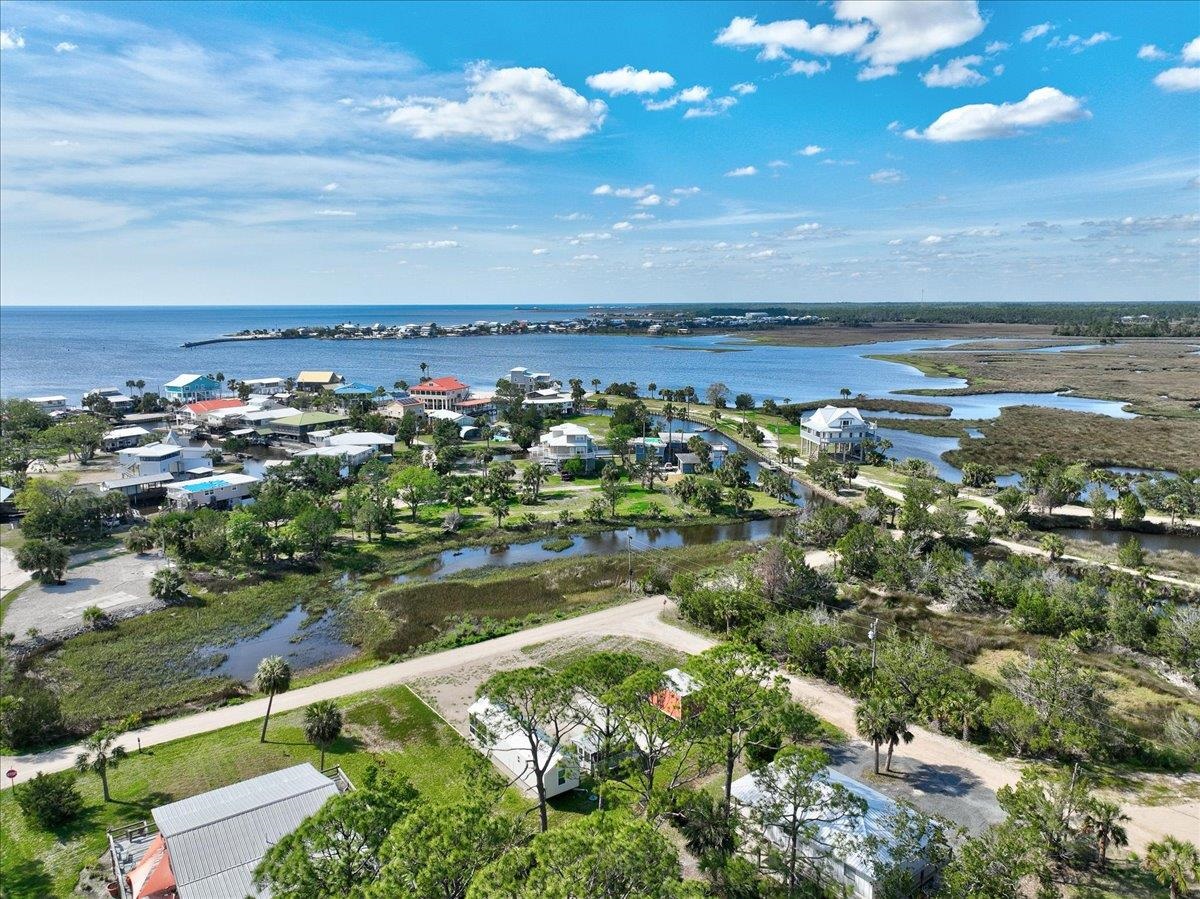 21320 S Sandpiper Road, Perry, Florida image 9