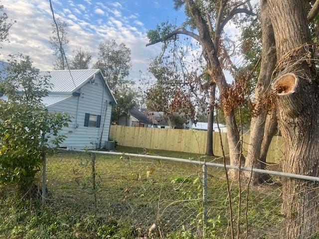 523 SW Horry Avenue, Madison, Florida image 37