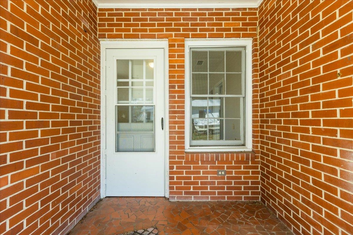 311 W High Street, Perry, Florida image 9