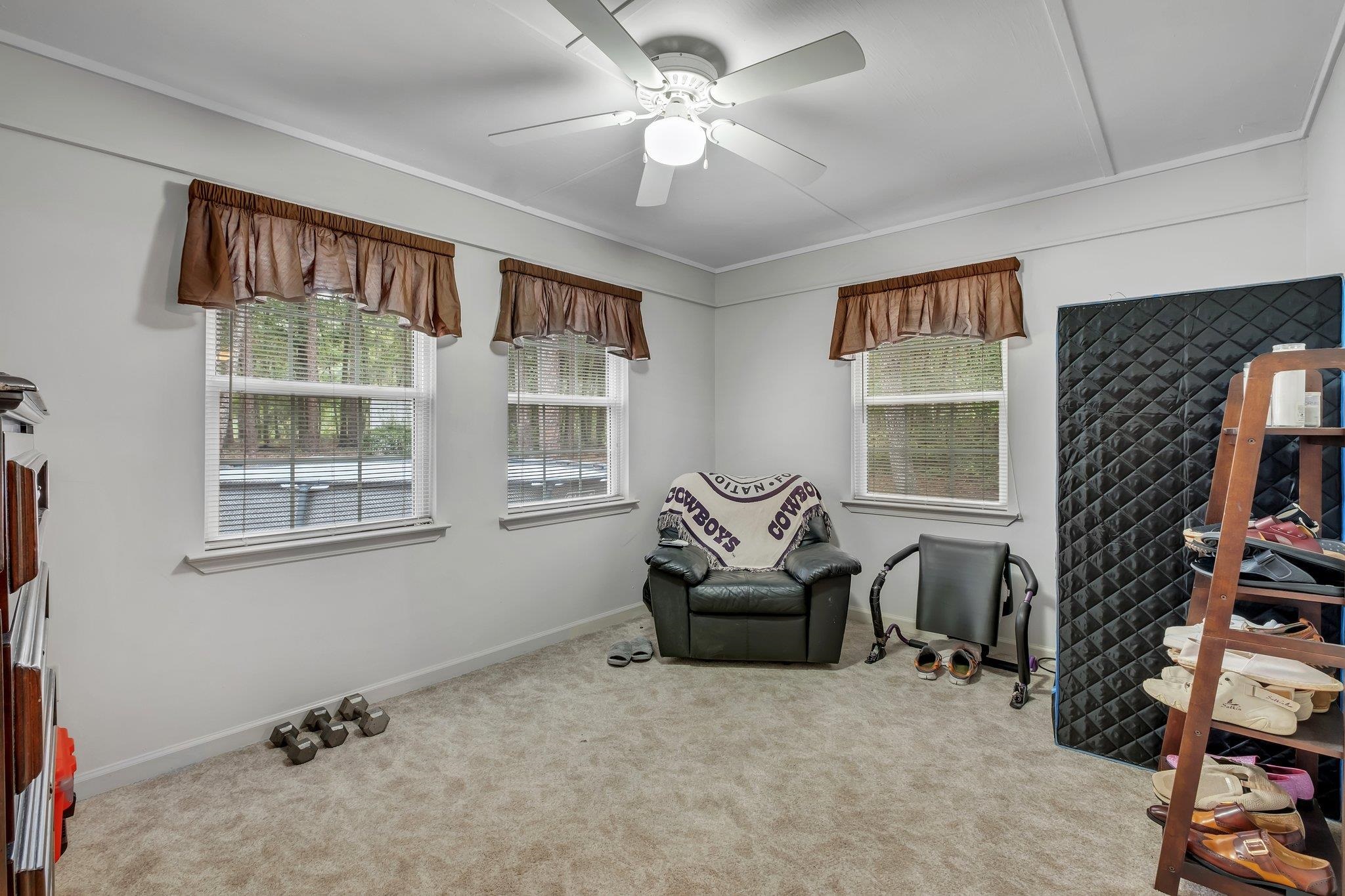 66 Honeysuckle Drive, Havana, Florida image 13