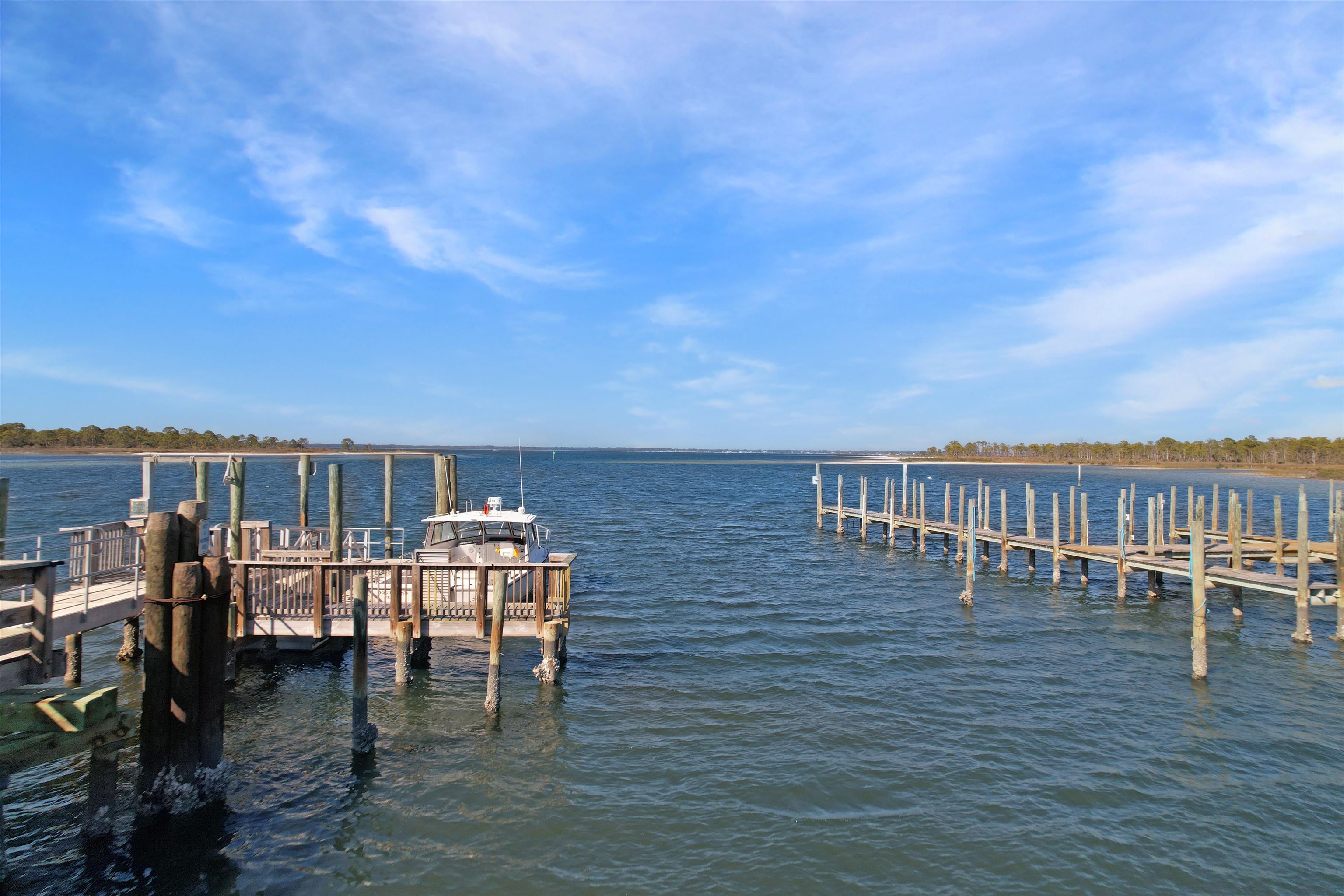 834 Gulf Shore Drive, Carrabelle, Florida image 16