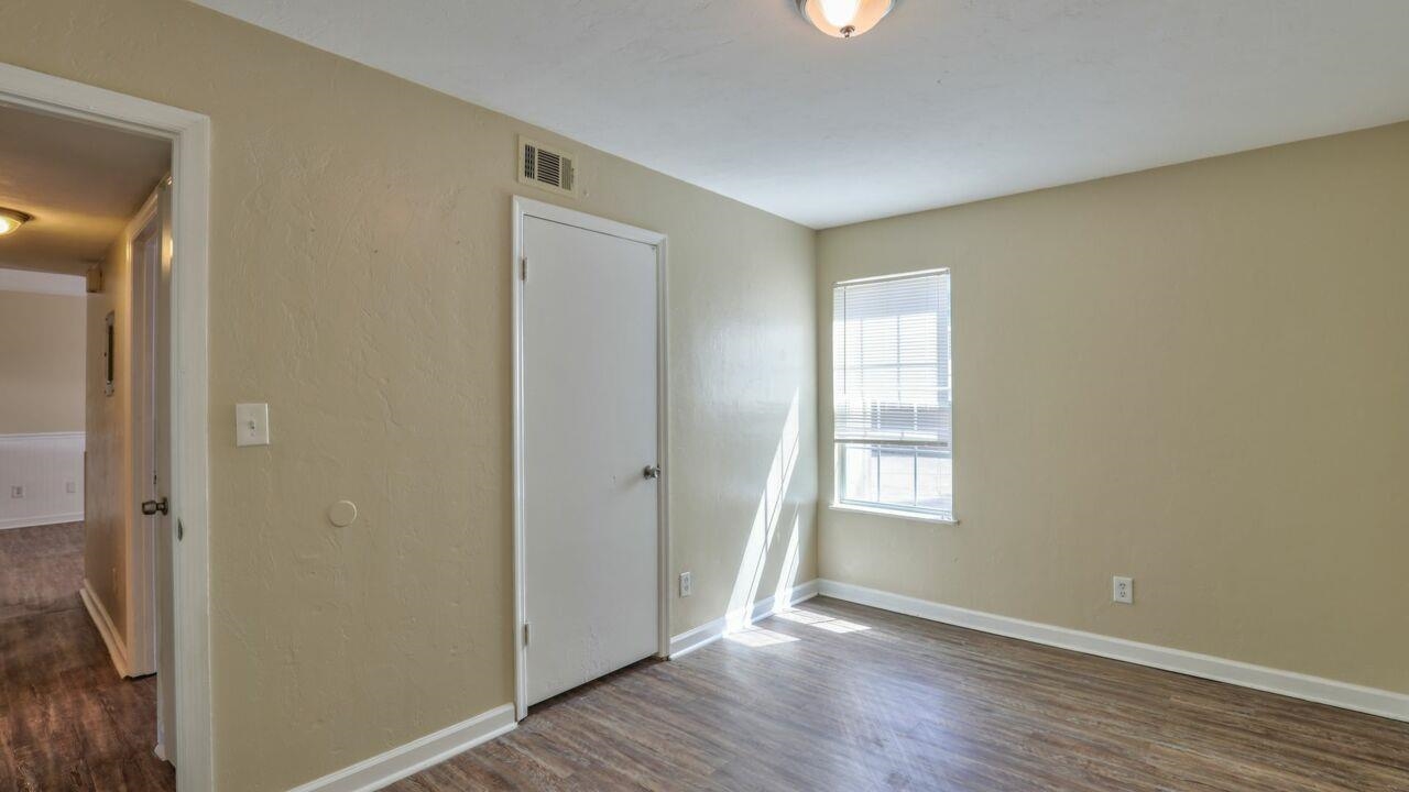 1025 & 1031 Crossing Brook Way #B, Tallahassee, Florida image 13