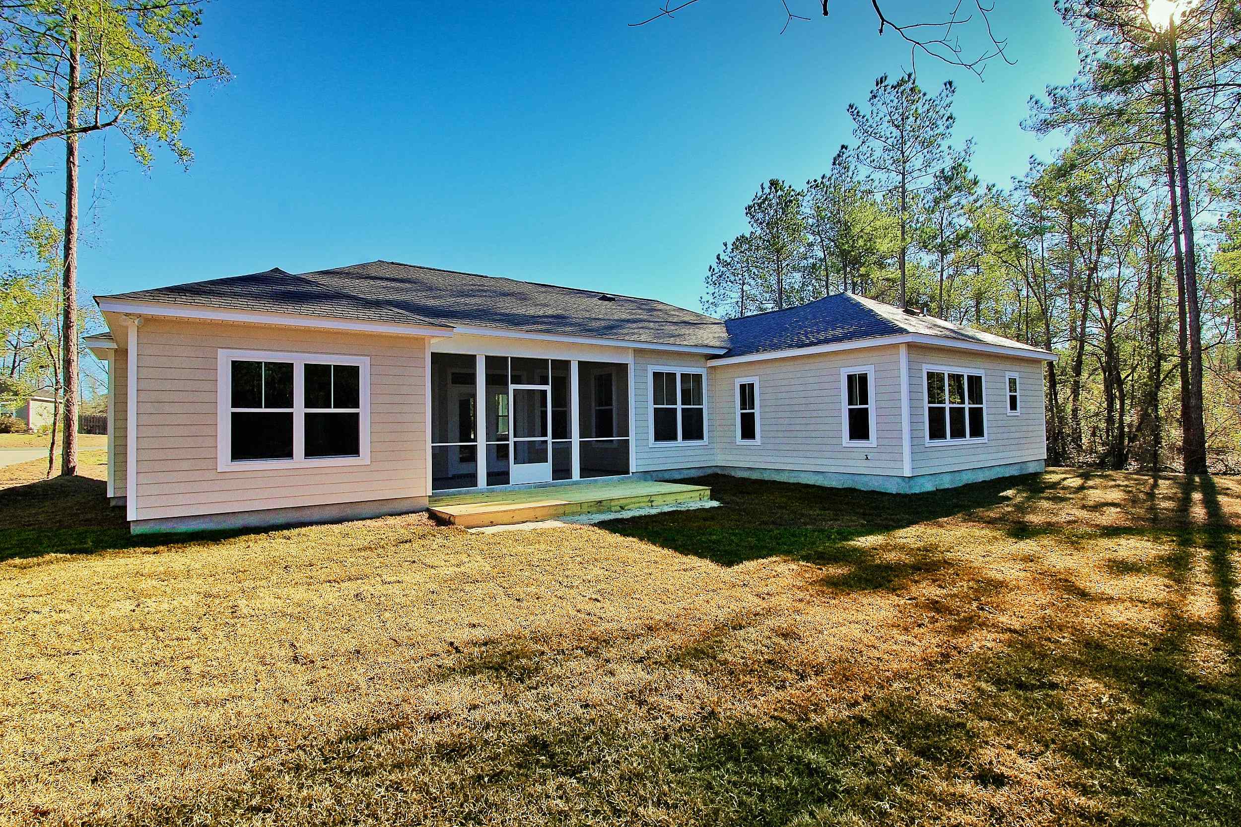 2 Cherry Avenue, Crawfordville, Florida image 3