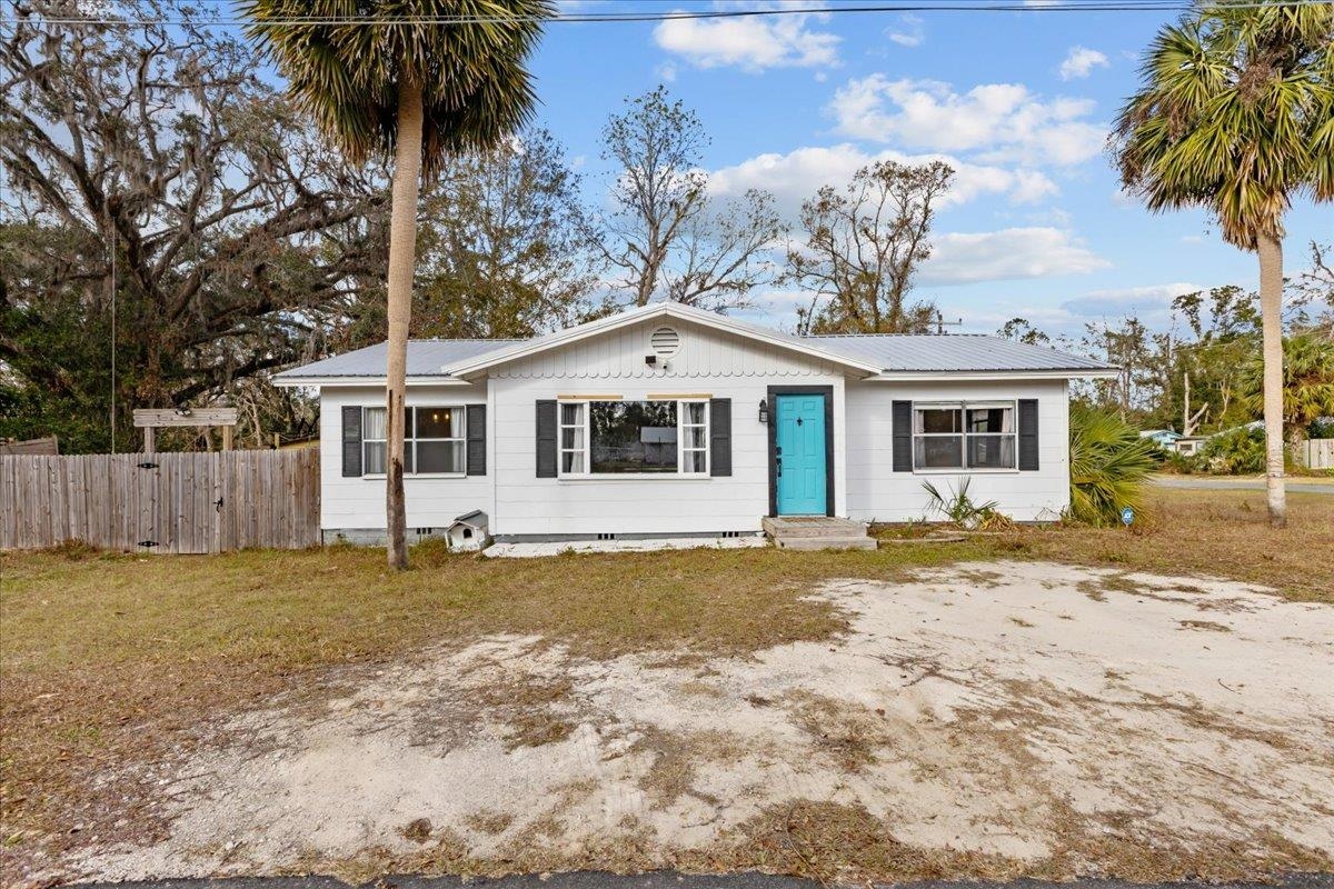 302 W Florida Street, Perry, Florida image 2