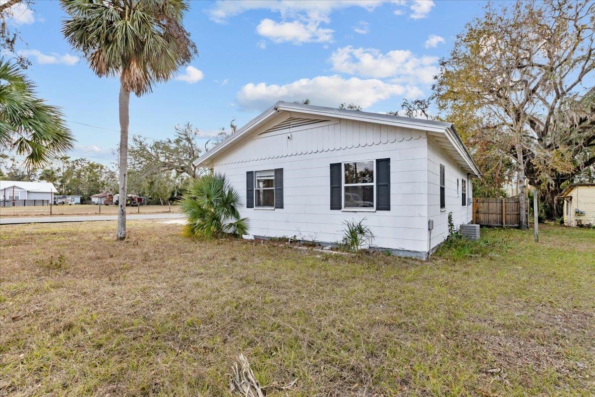 302 W Florida Street, Perry, Texas image 4