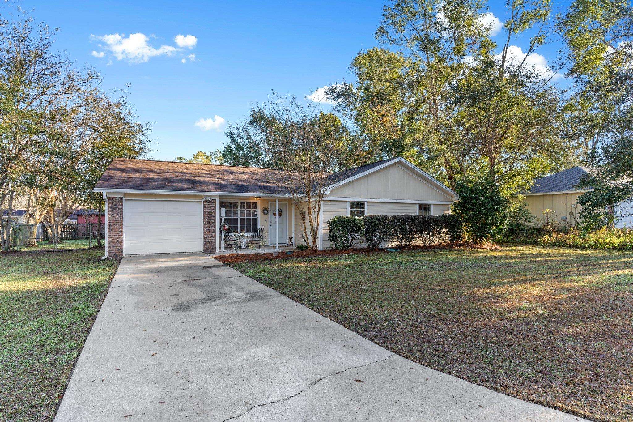 8504 Southminster Court, Tallahassee, Florida image 8