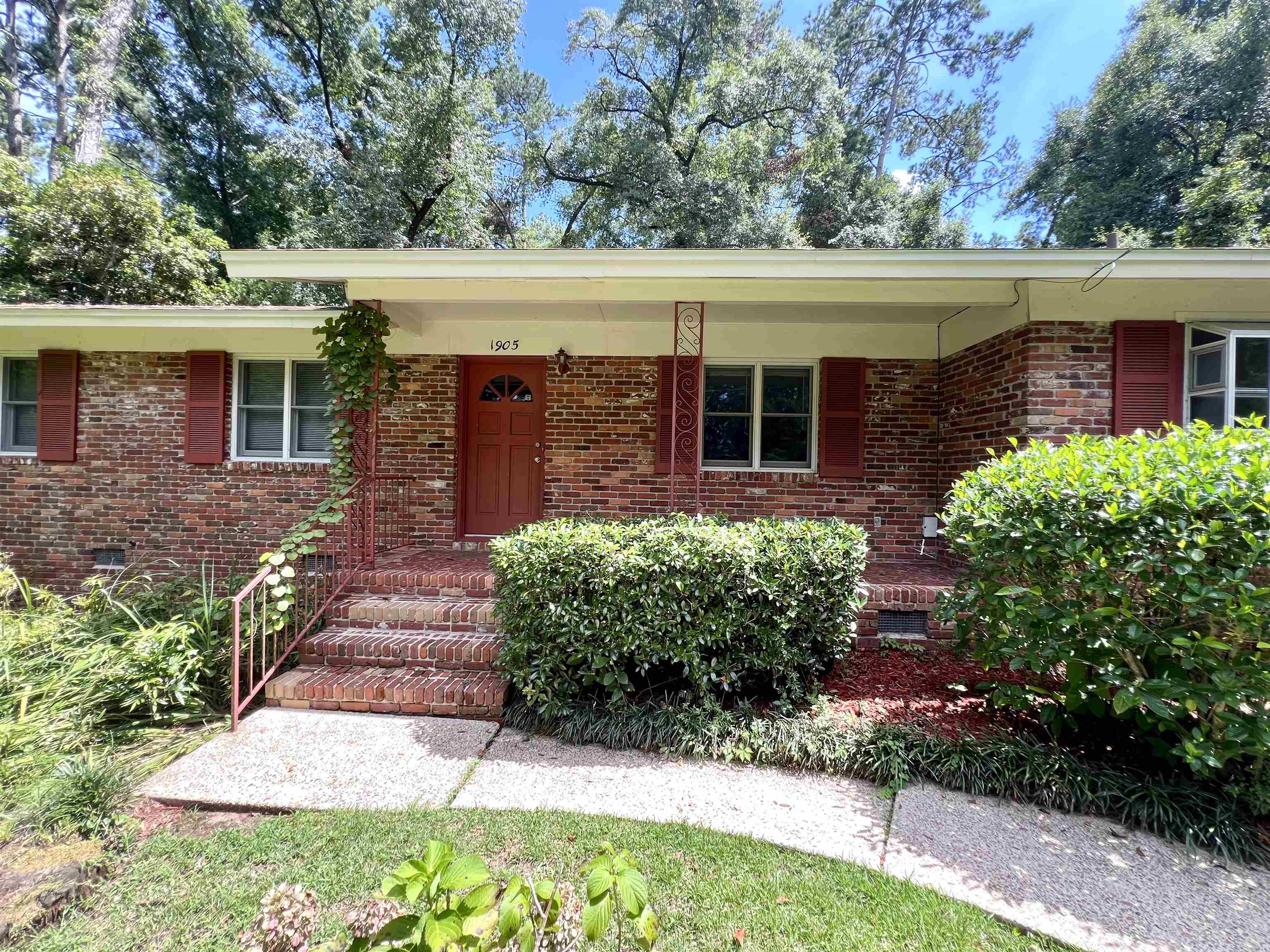 1905 Sunset Lane, Tallahassee, Florida image 1