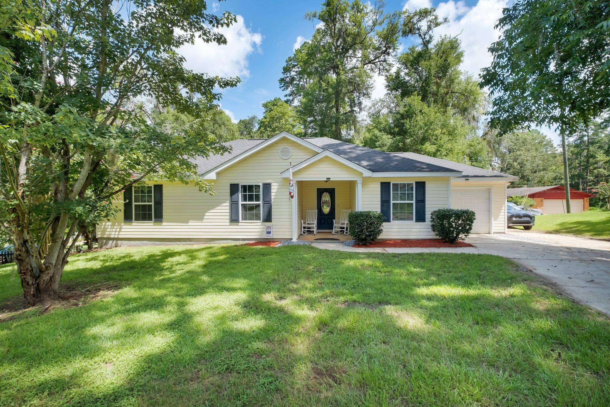 153 Louis John Lane, Tallahassee, Texas image 1