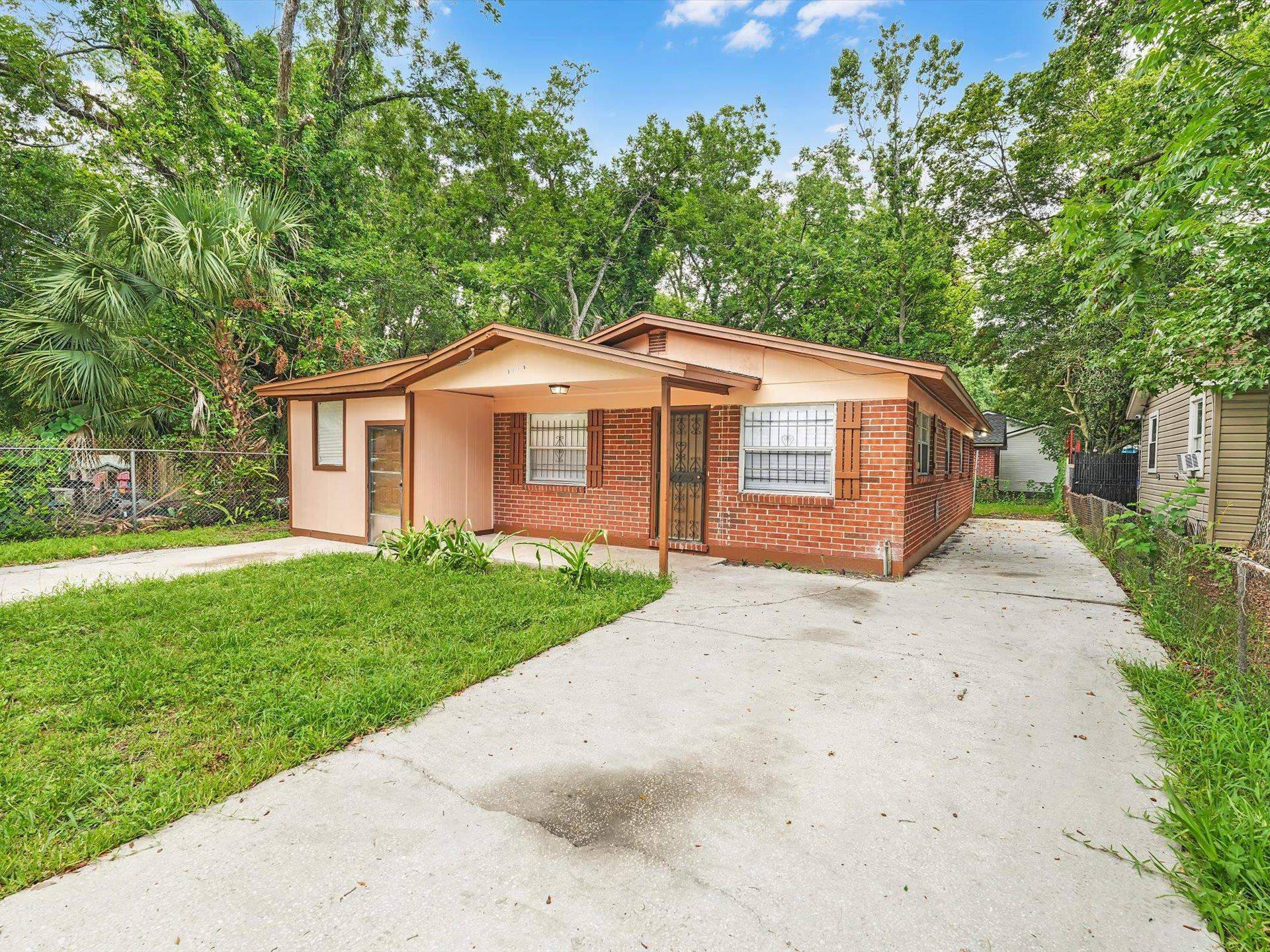 3335 Hunt Street, Jacksonville, Texas image 2